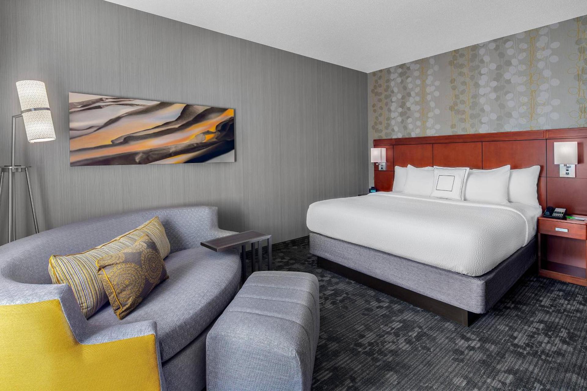Courtyard by Marriott Pittsburgh Airport photo 5