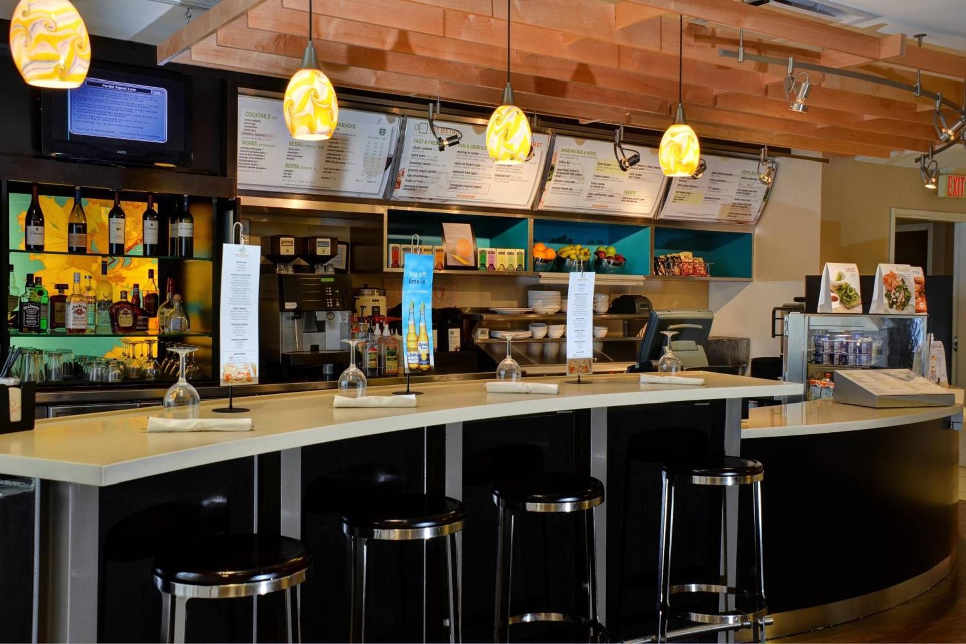 Courtyard by Marriott Indianapolis South photo 14