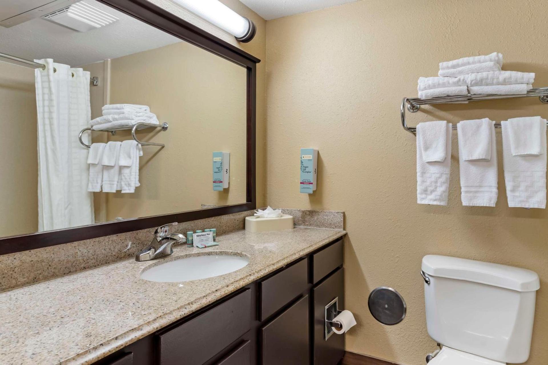 Best Western of Alexandria Inn & Suites & Conference Center photo 19
