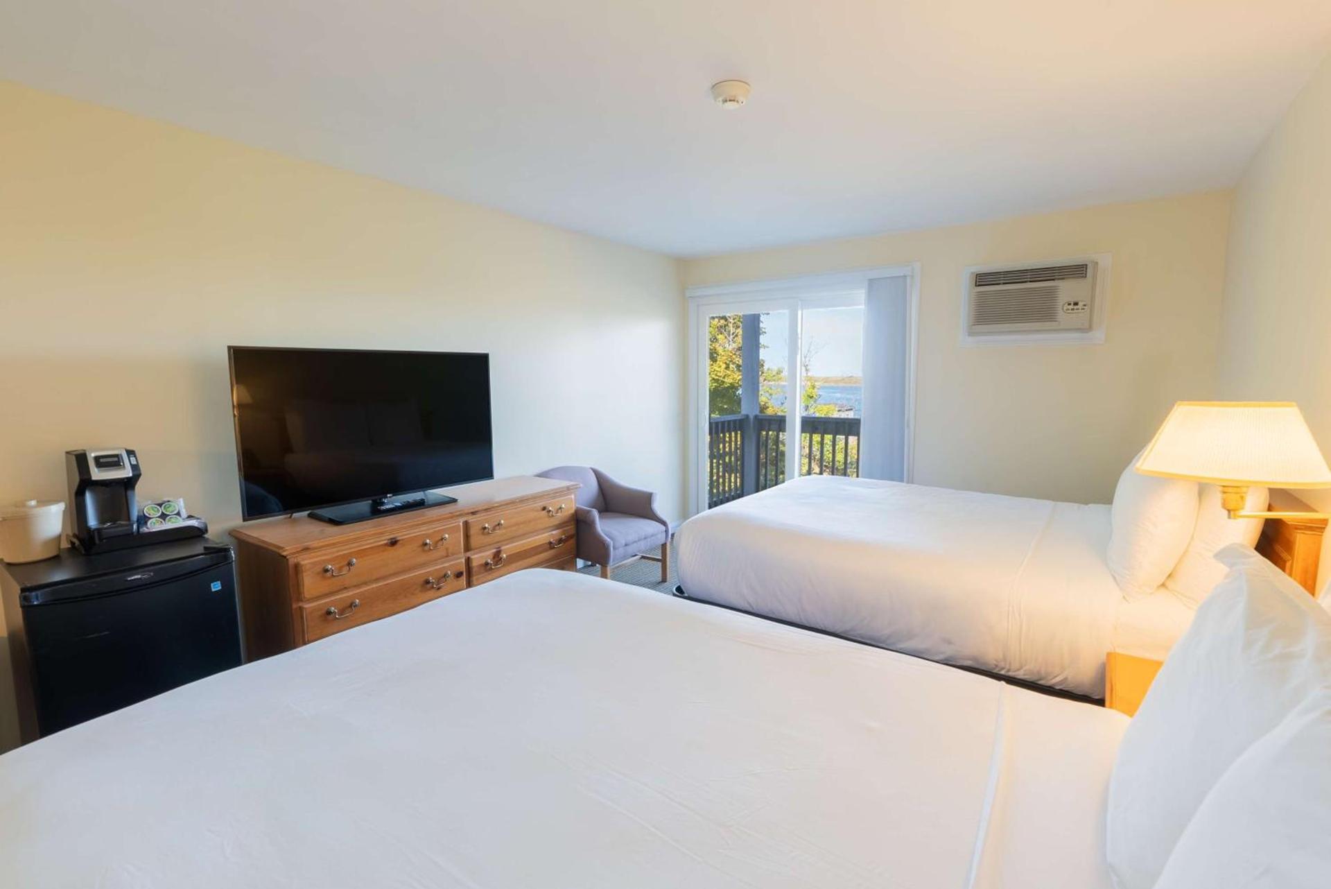 Aspinquid Resort photo 24