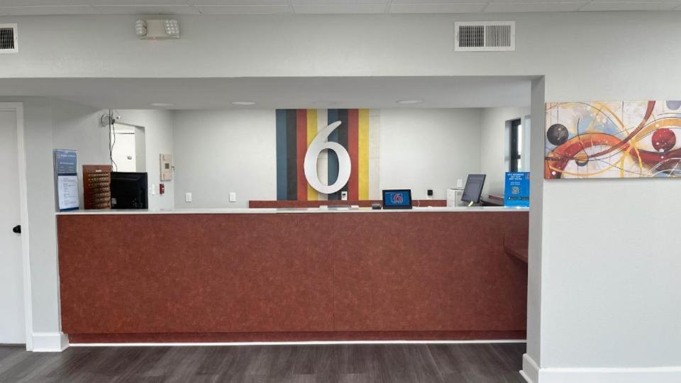 motel 6 photo 7
