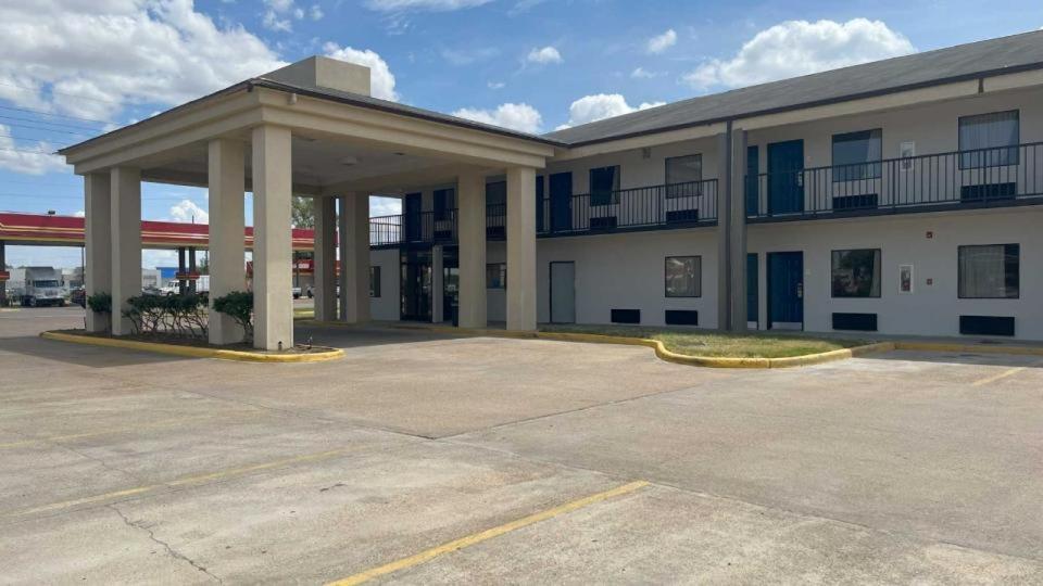 motel 6 photo 1