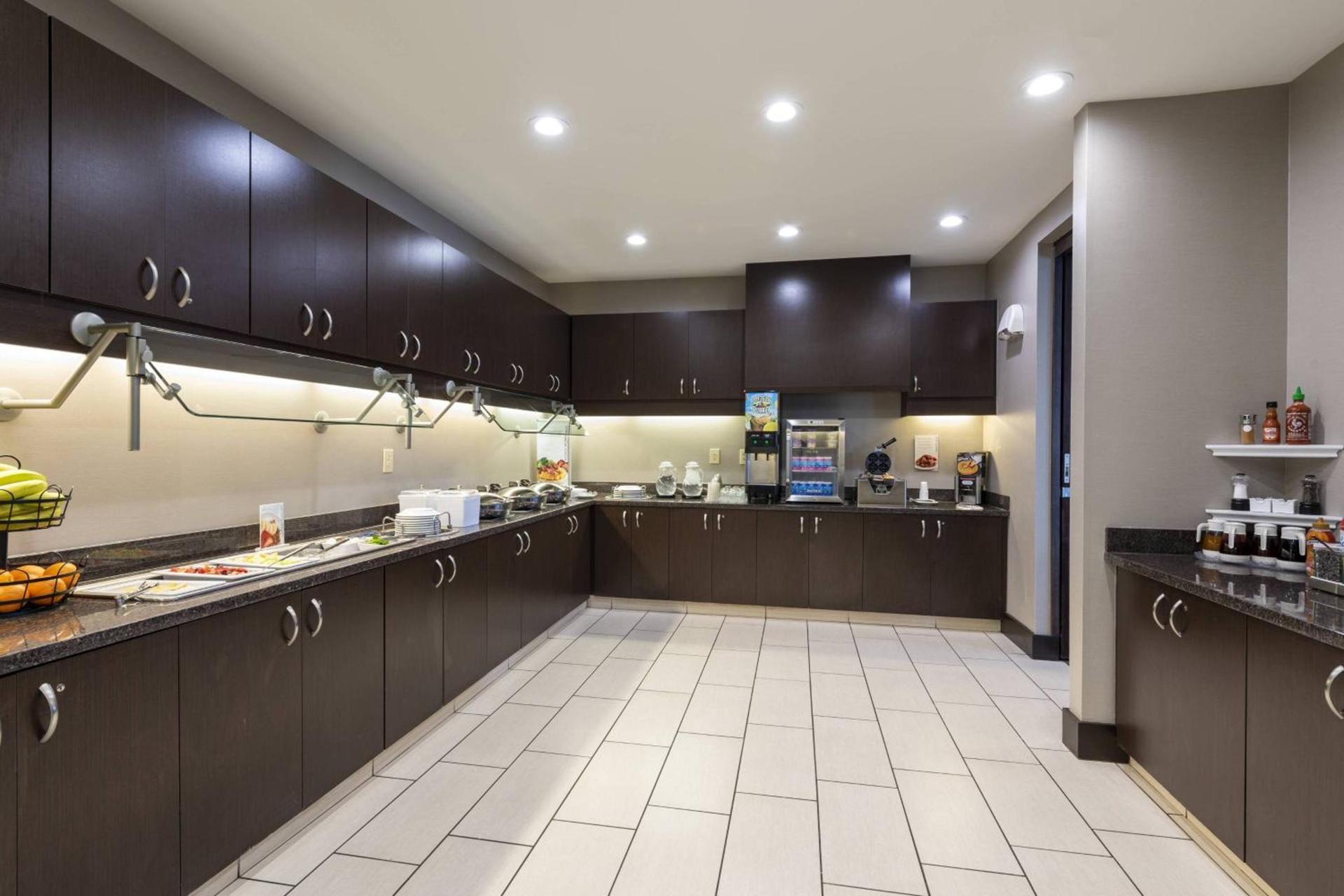 Residence Inn by Marriott Midland photo 53