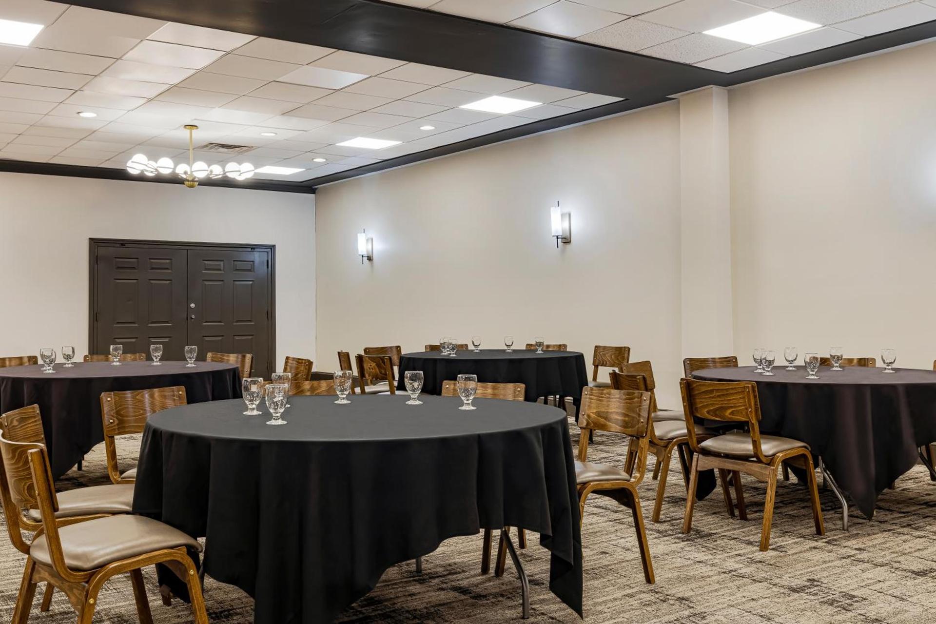 Delta Hotels by Marriott Nashville Airport photo 20