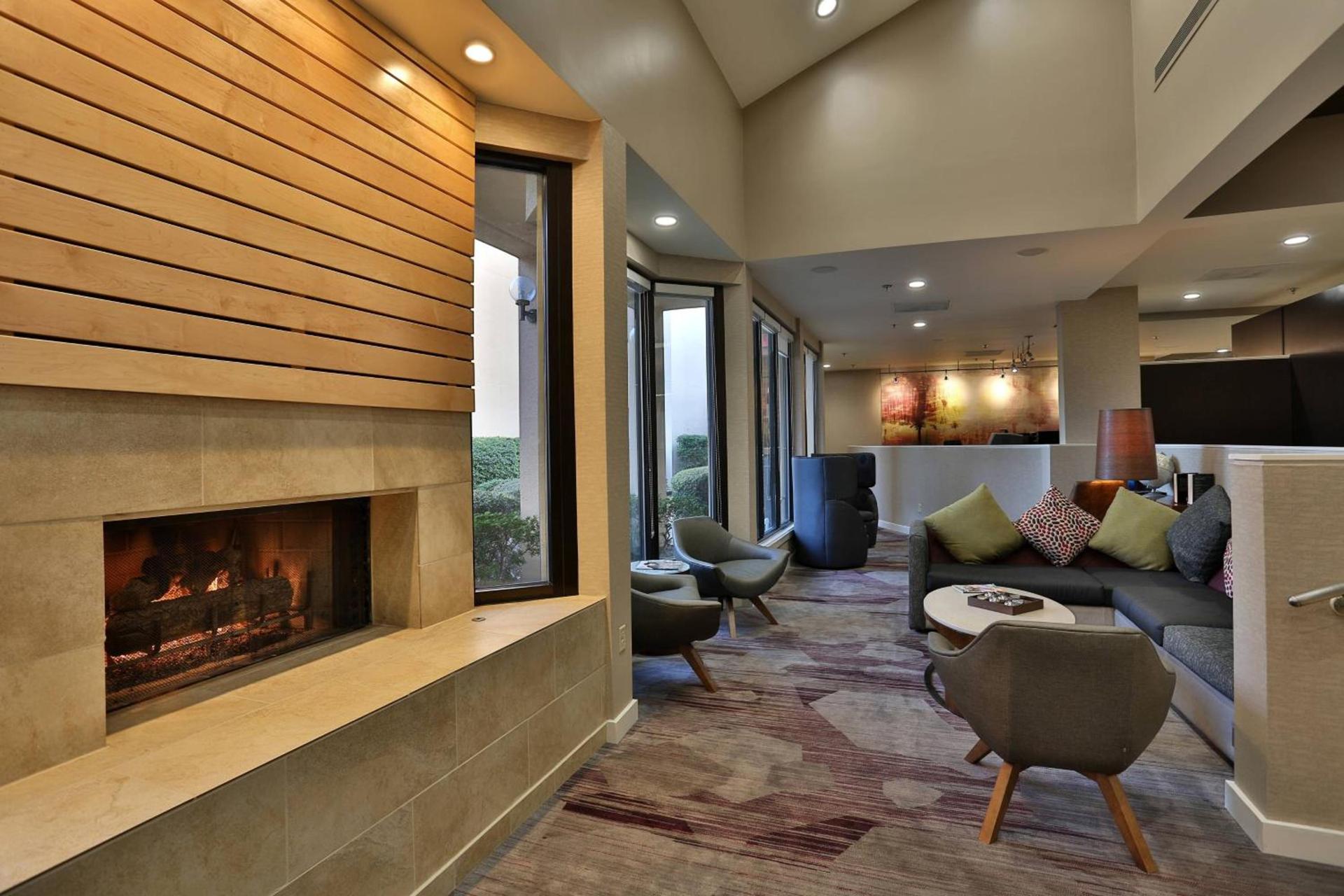 Hotel Preston by IHG photo 2