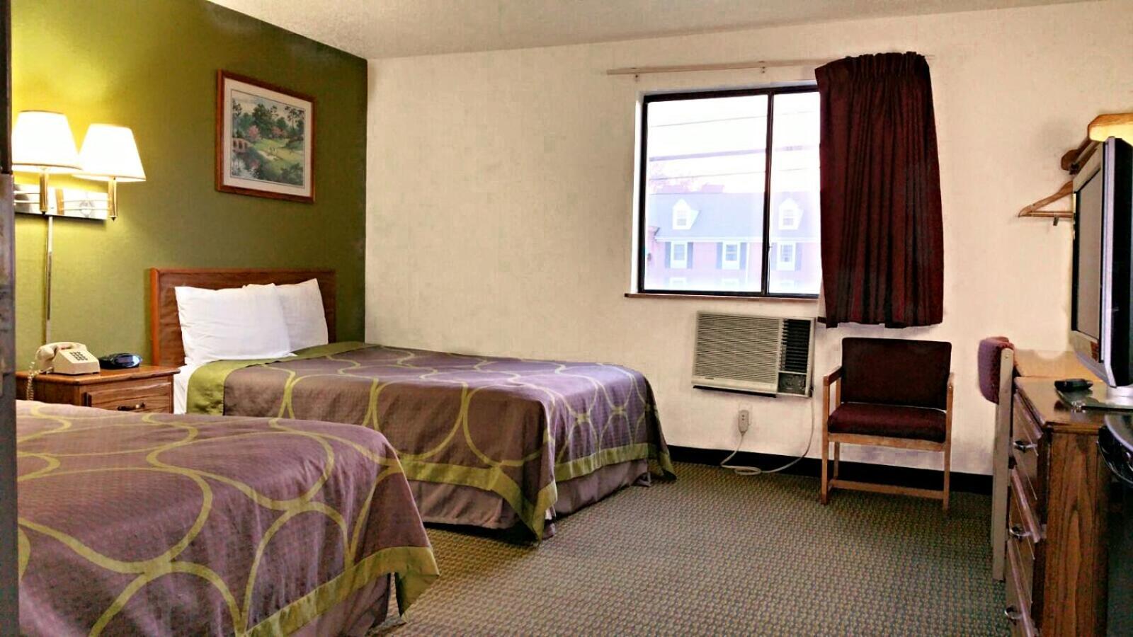 Super 8 by Wyndham Richmond/Broad Street photo 15