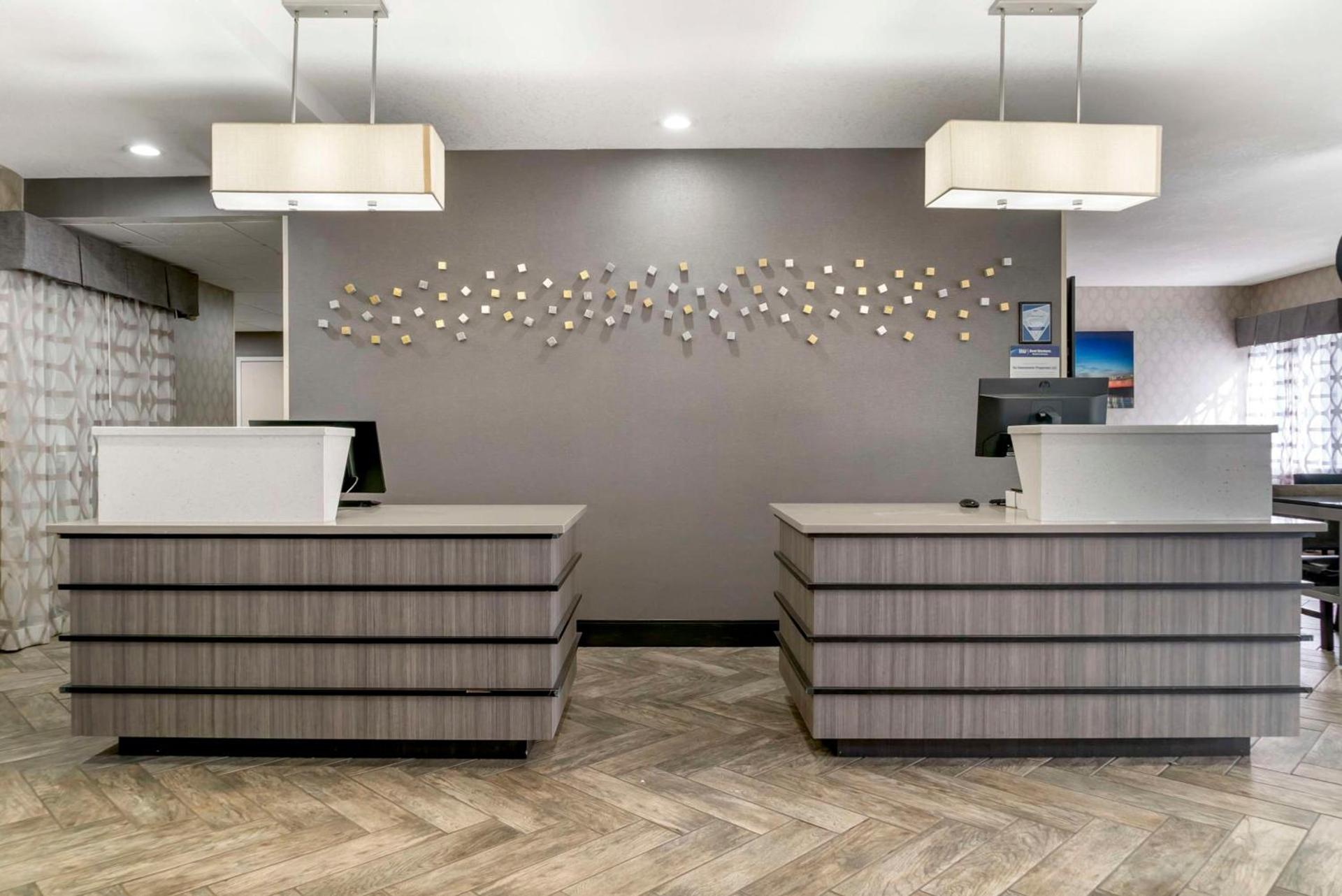 Best Western Beacon Inn photo 12