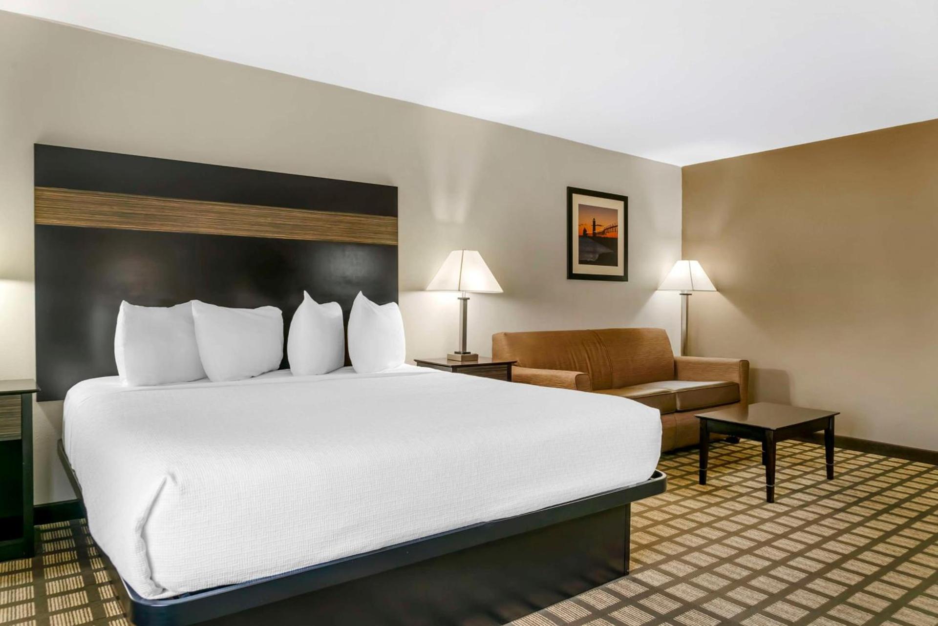 Best Western Beacon Inn photo 14