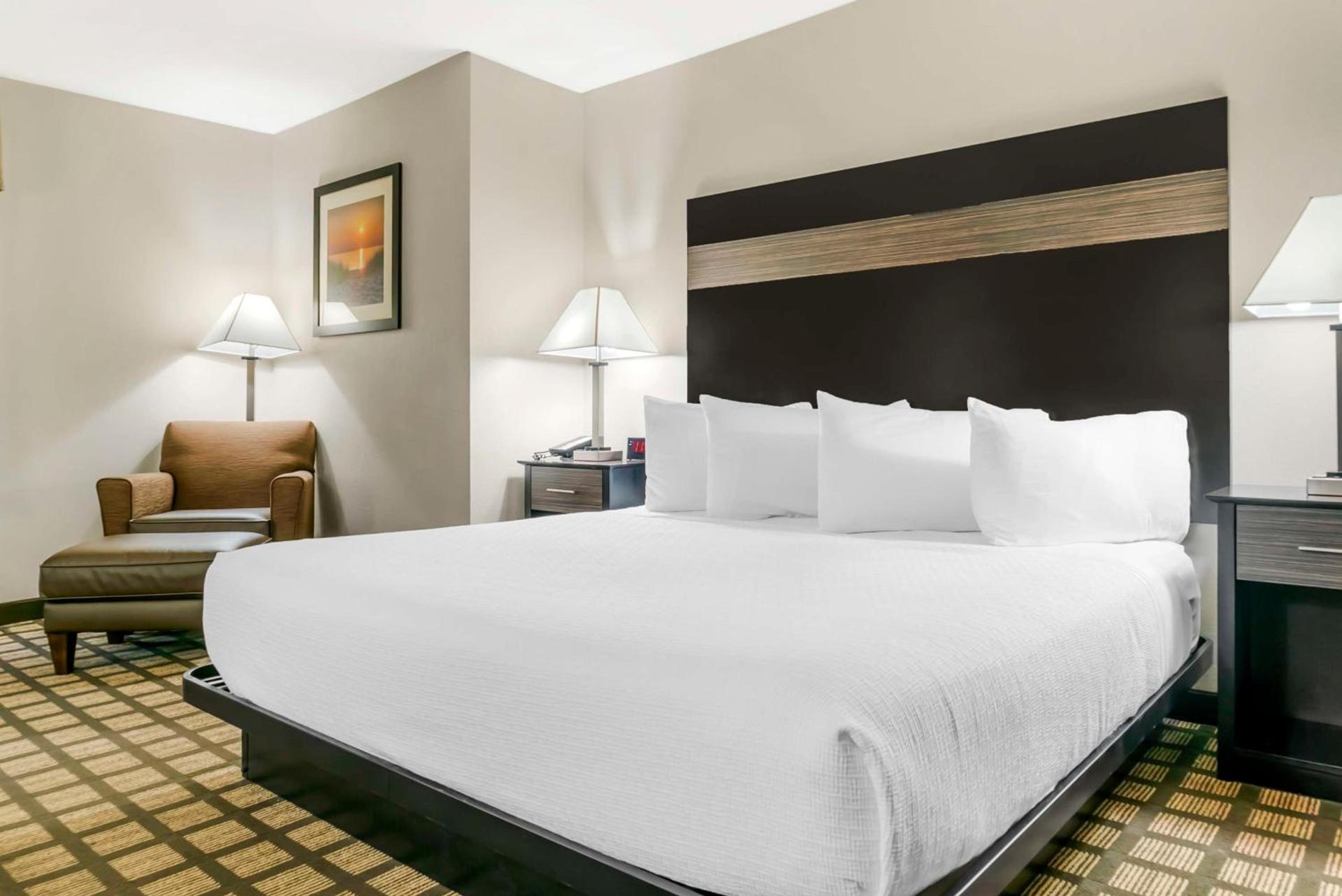 Best Western Beacon Inn photo 21
