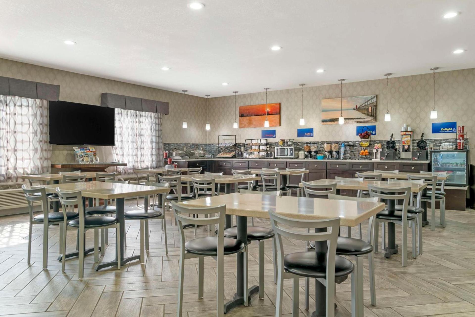 Best Western Beacon Inn photo 32