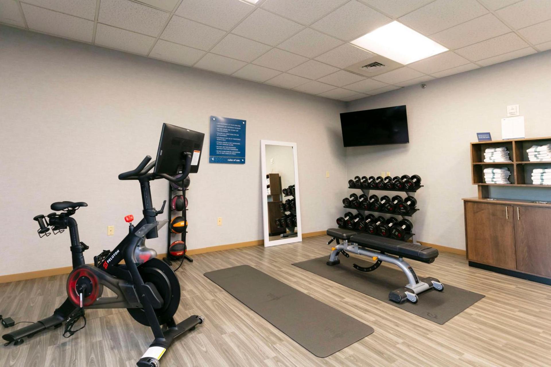 Hampton Inn Scranton at Montage Mountain photo 12