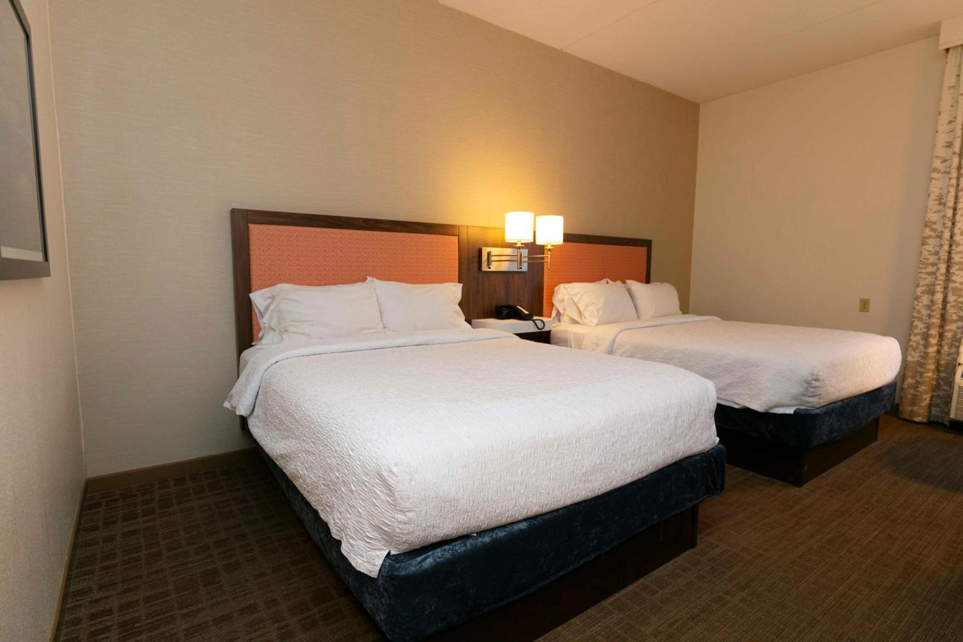 Hampton Inn Scranton at Montage Mountain photo 15
