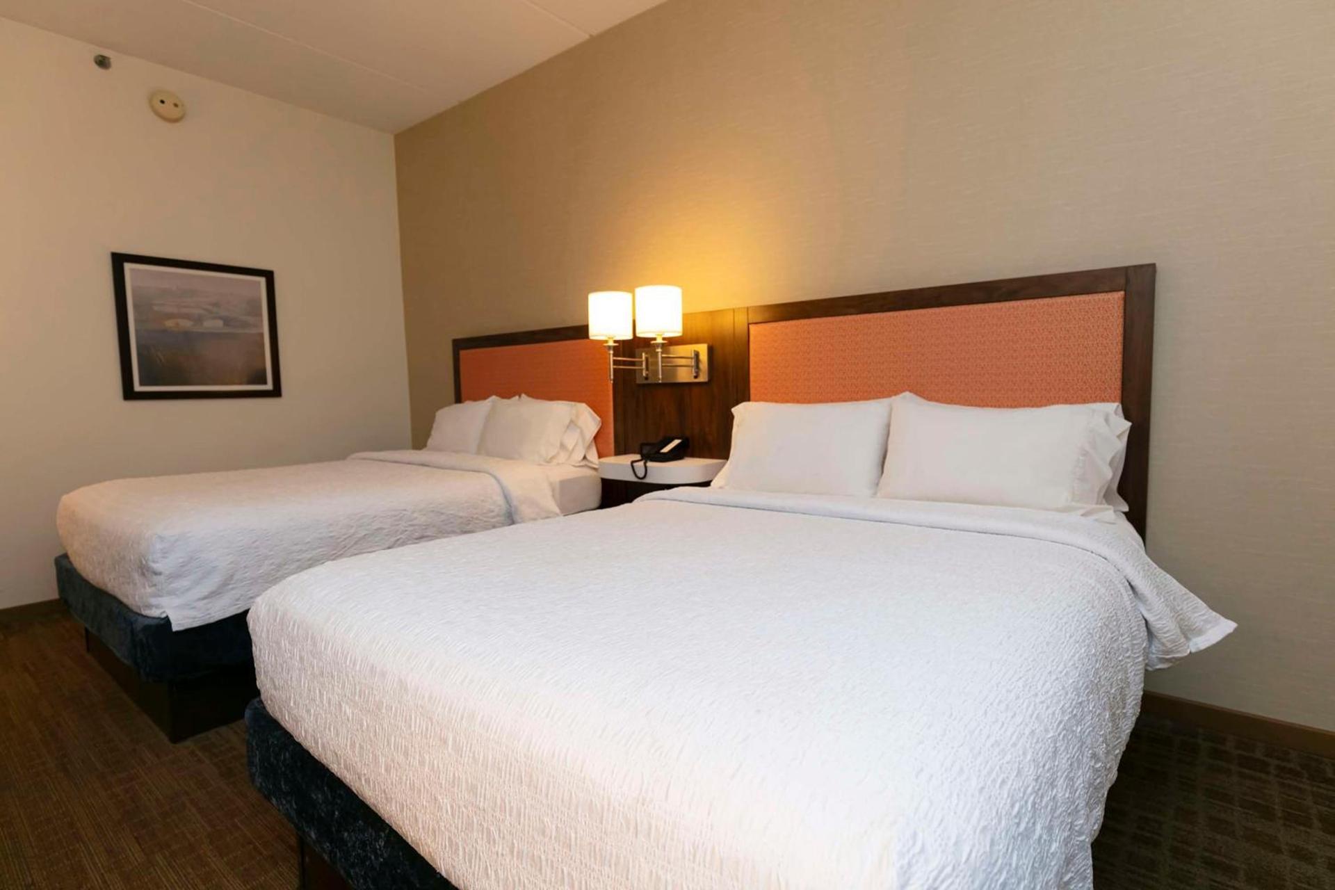 Hampton Inn Scranton at Montage Mountain photo 16