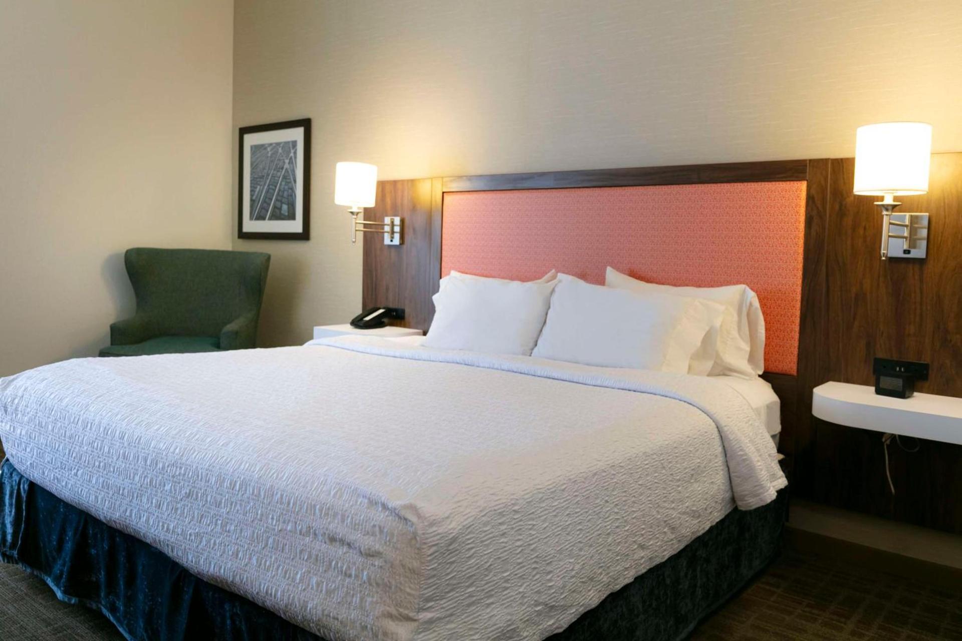 Hampton Inn Scranton at Montage Mountain photo 21