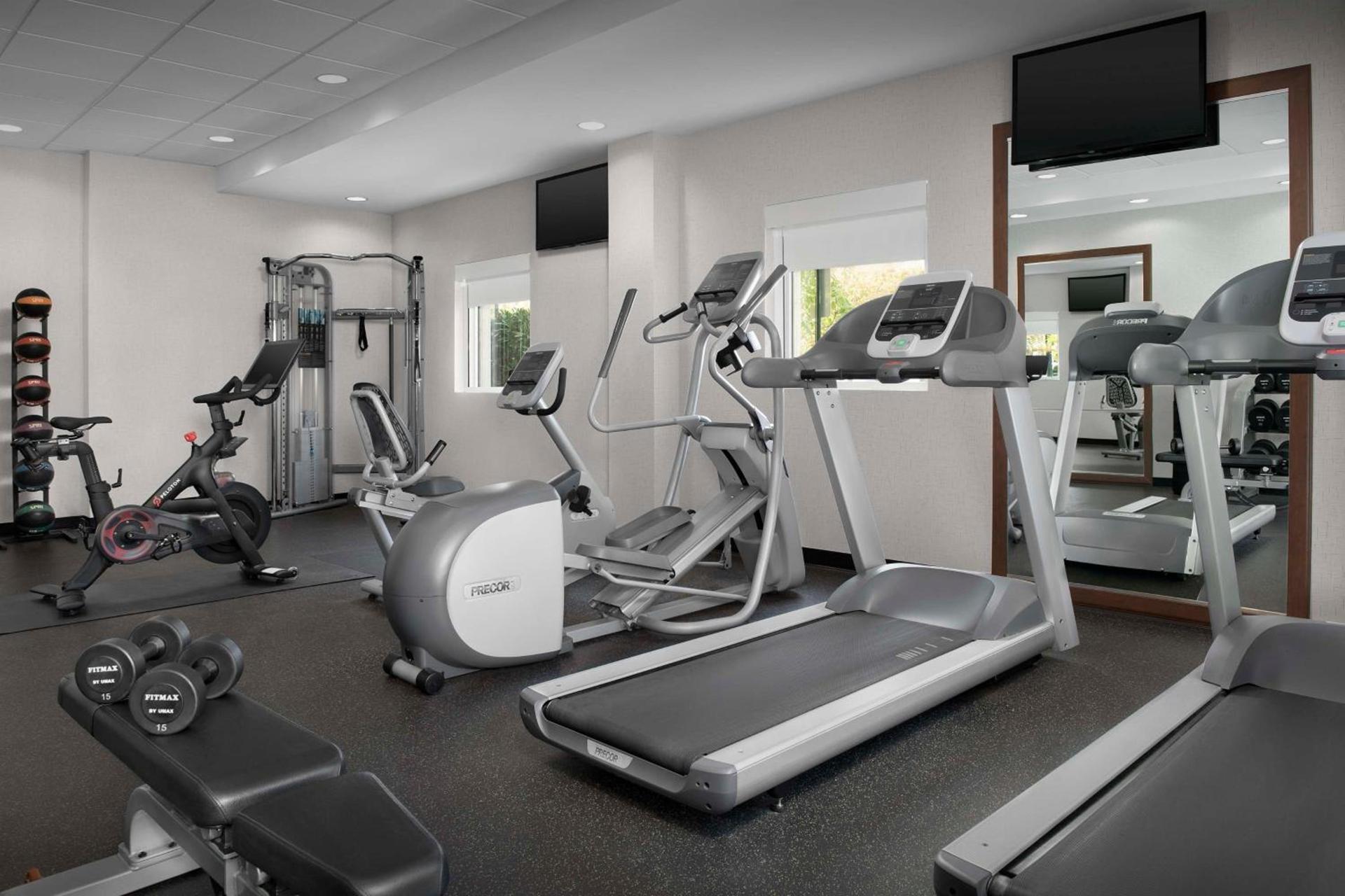Home2 Suites by Hilton Greensboro Airport, NC photo 9