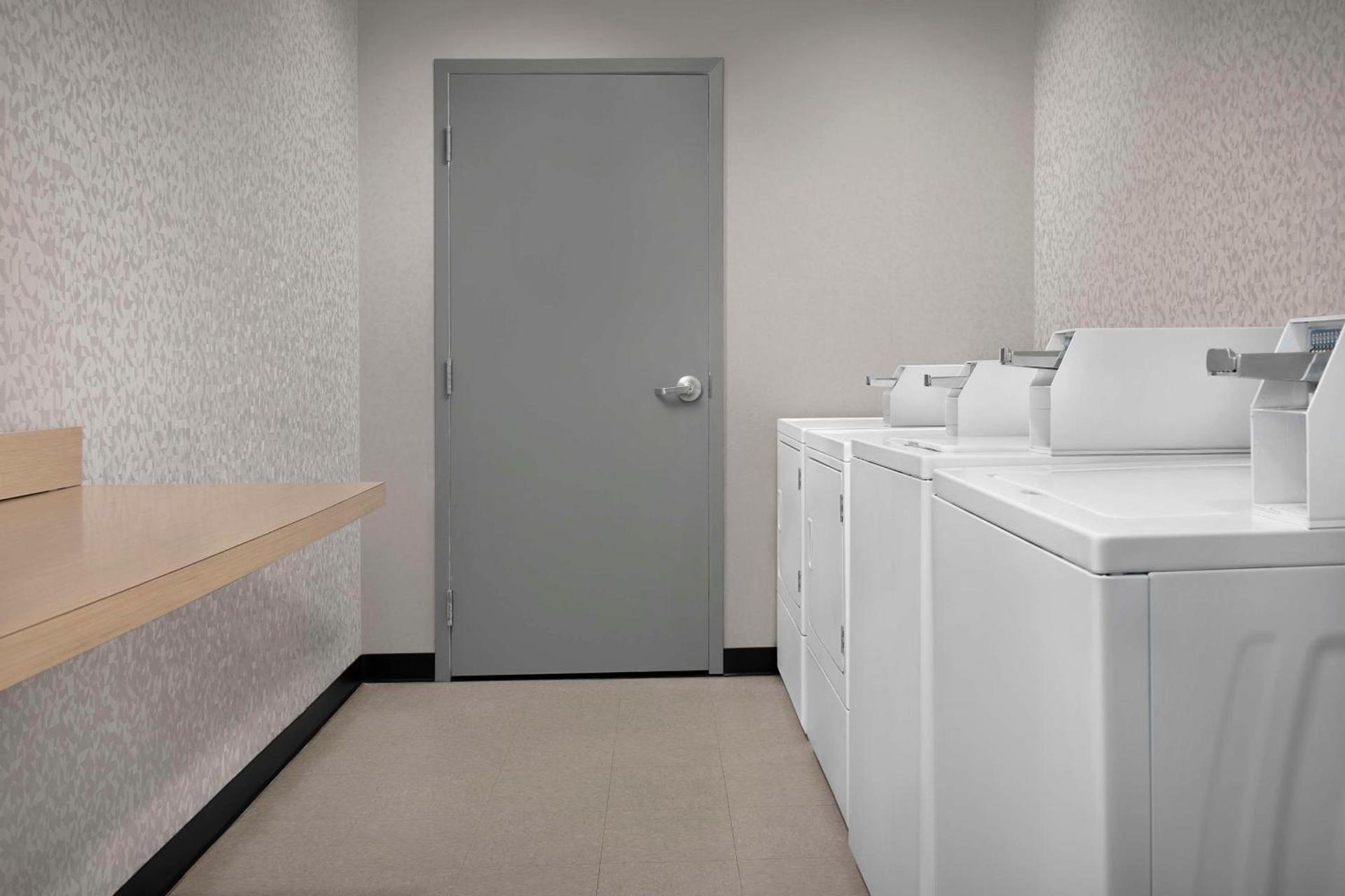 Home2 Suites by Hilton Greensboro Airport, NC photo 31