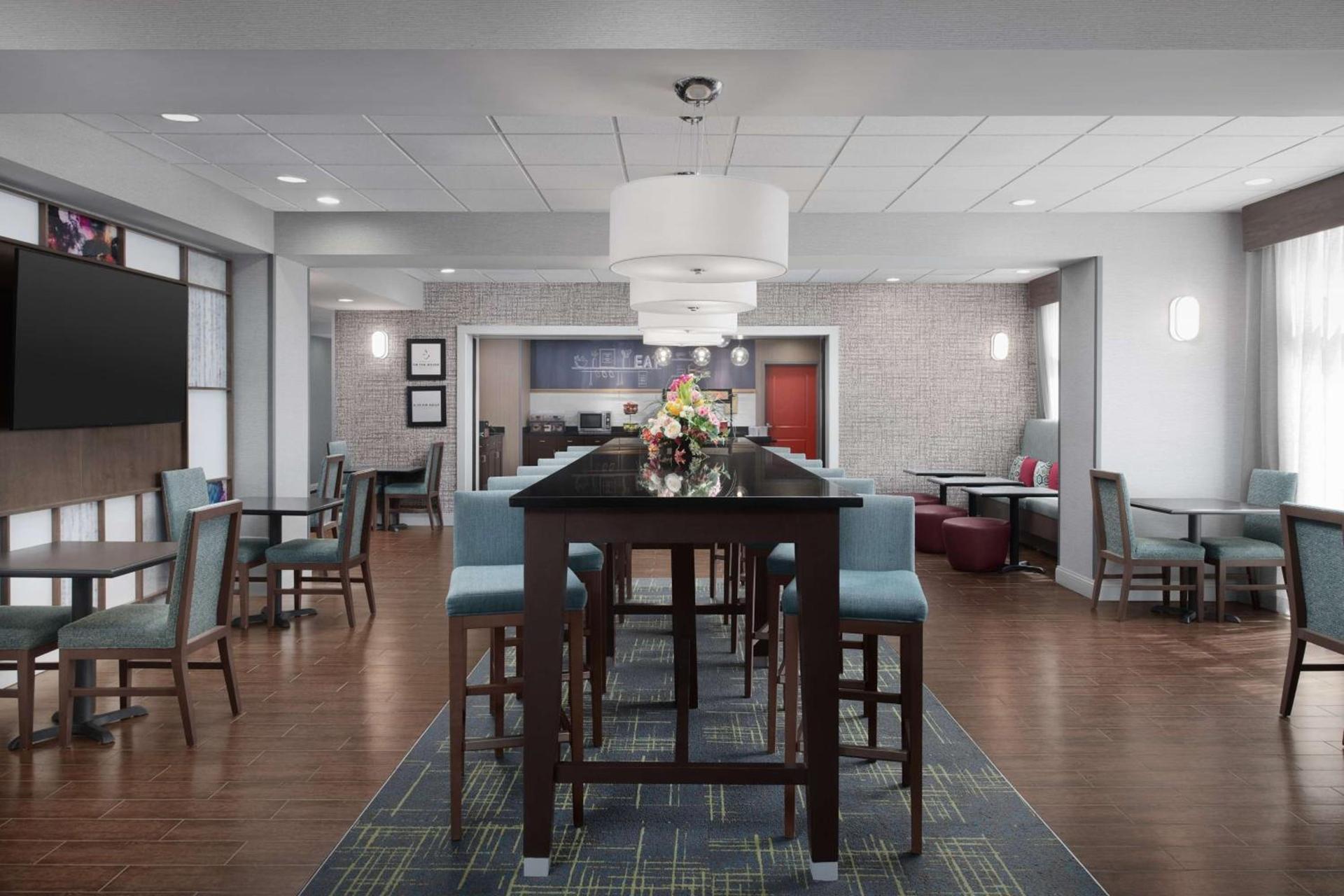 Hampton Inn Statesboro photo 8
