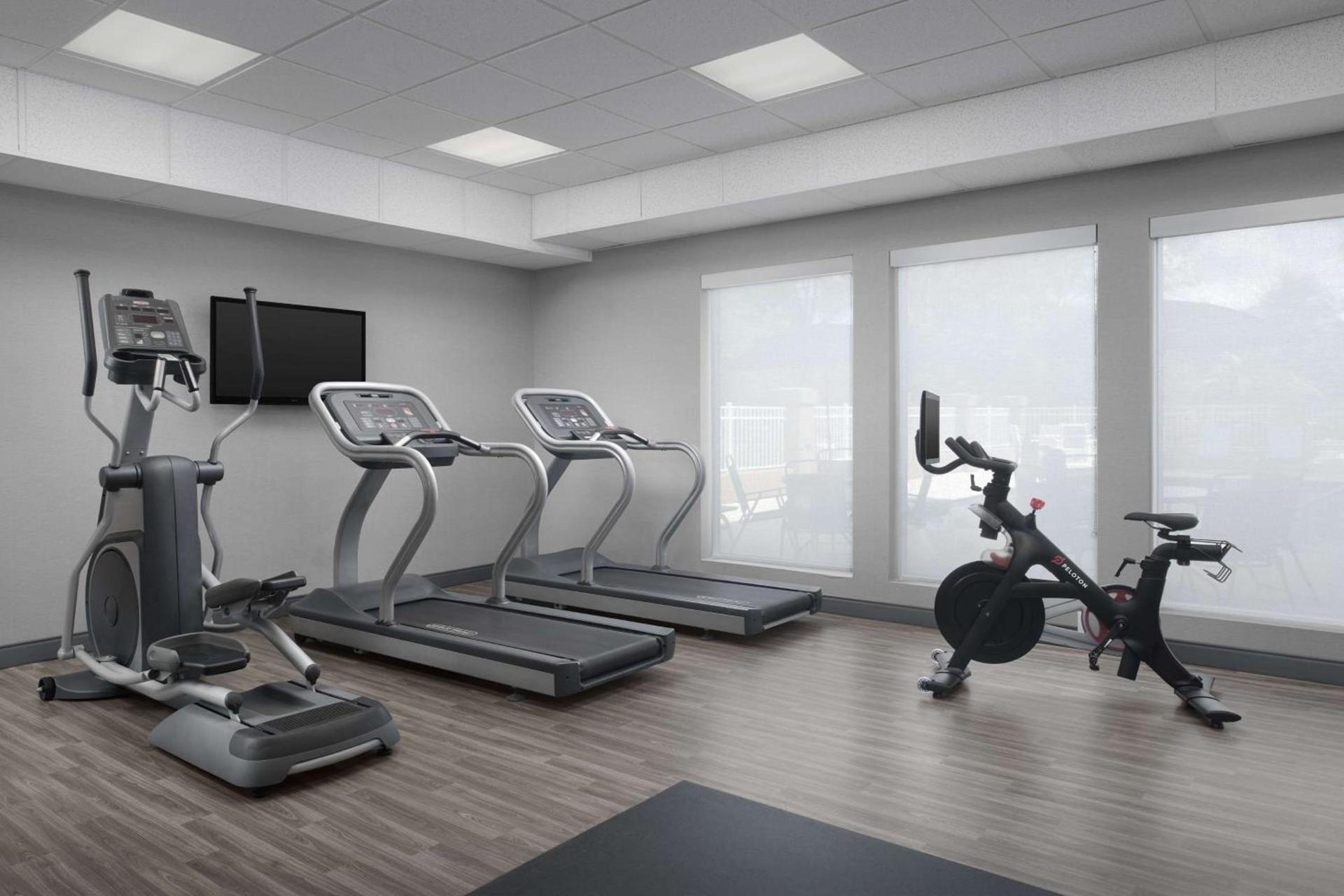 Hampton Inn Statesboro photo 12