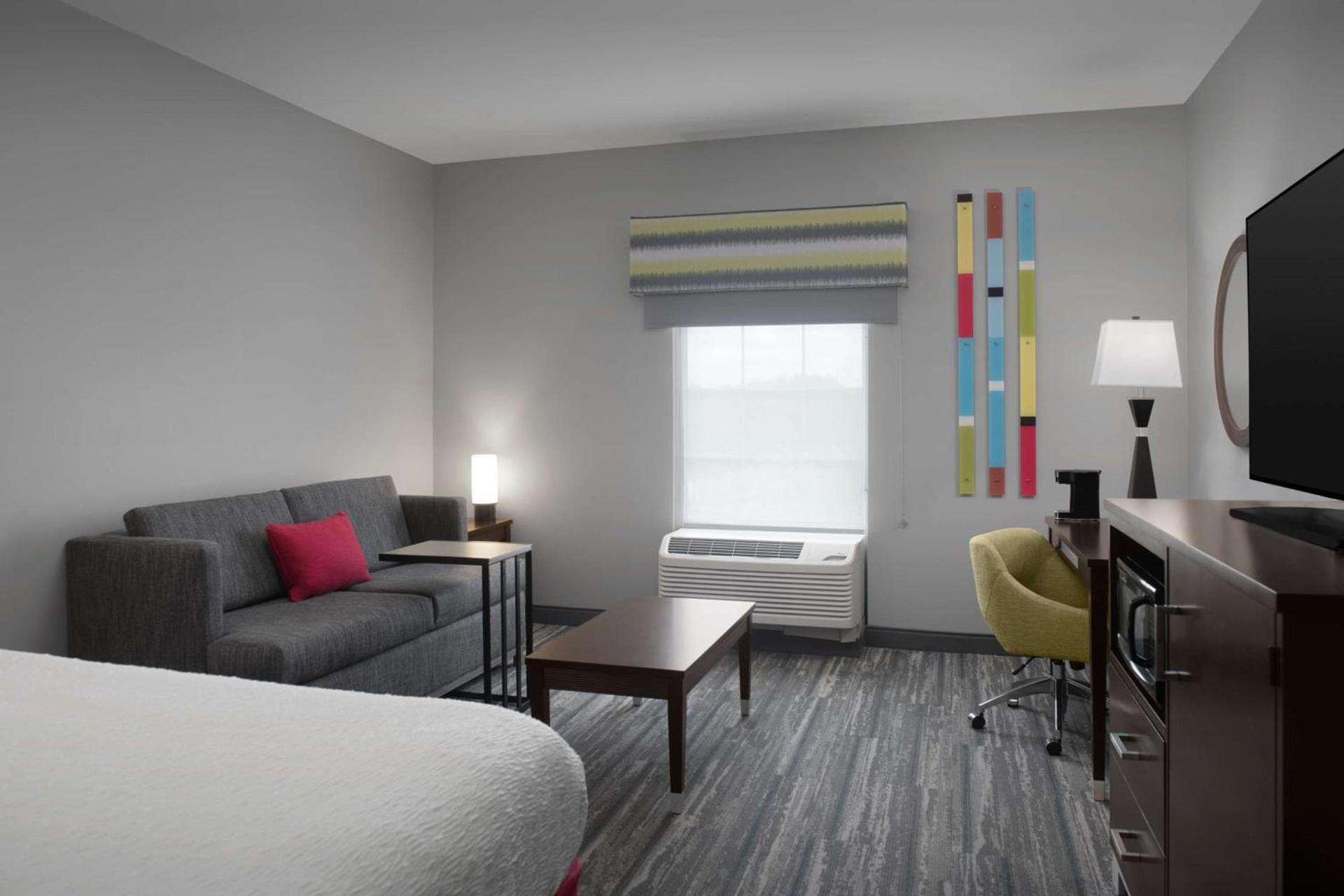 Hampton Inn Statesboro photo 23