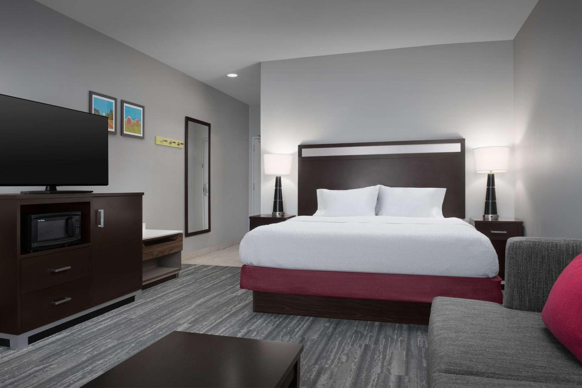 Hampton Inn Statesboro photo 26