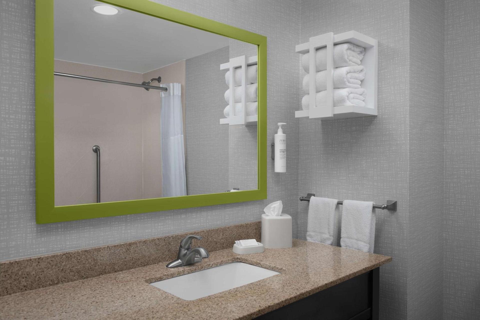Hampton Inn Statesboro photo 28