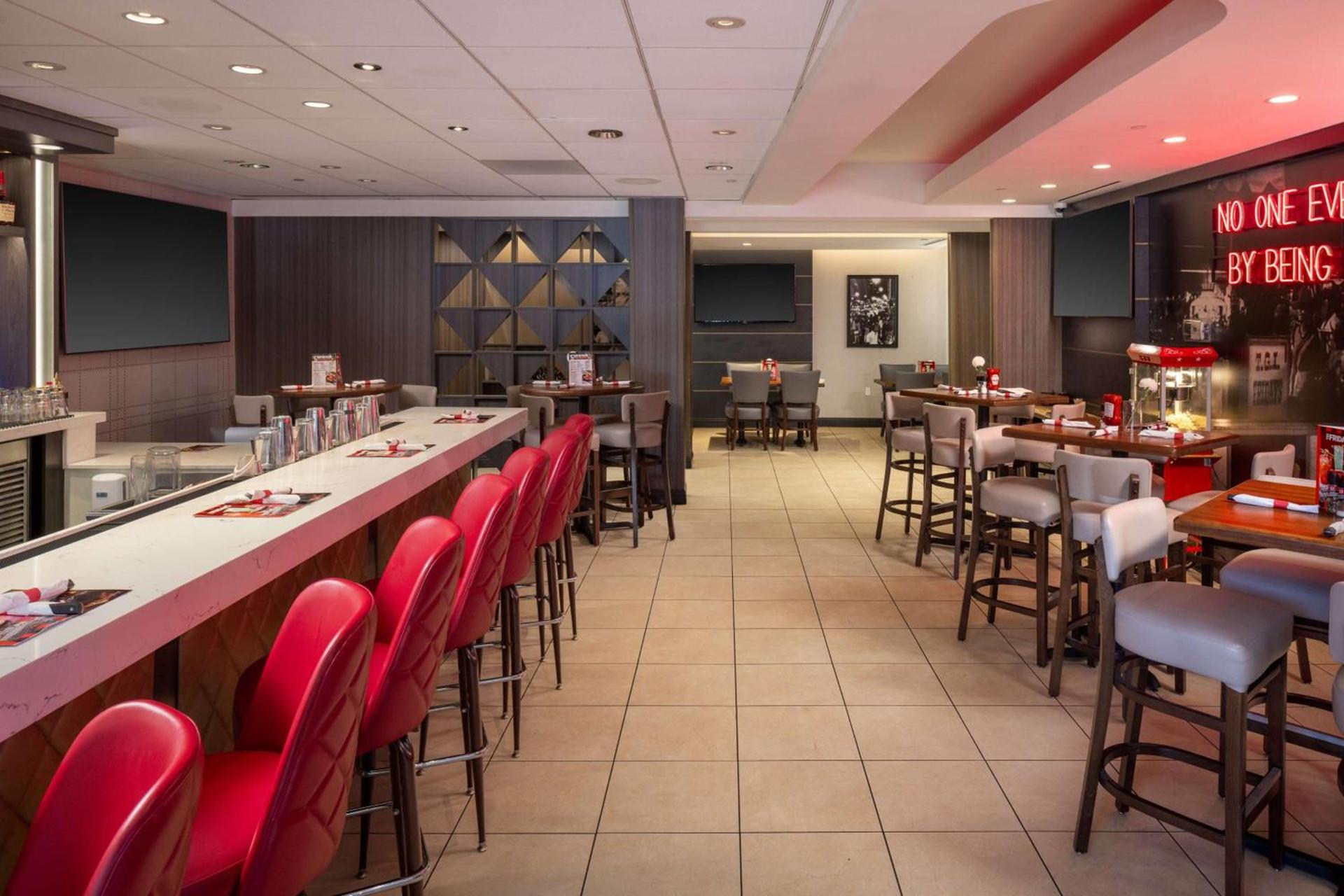 Hilton Garden Inn Los Angeles / Hollywood photo 13