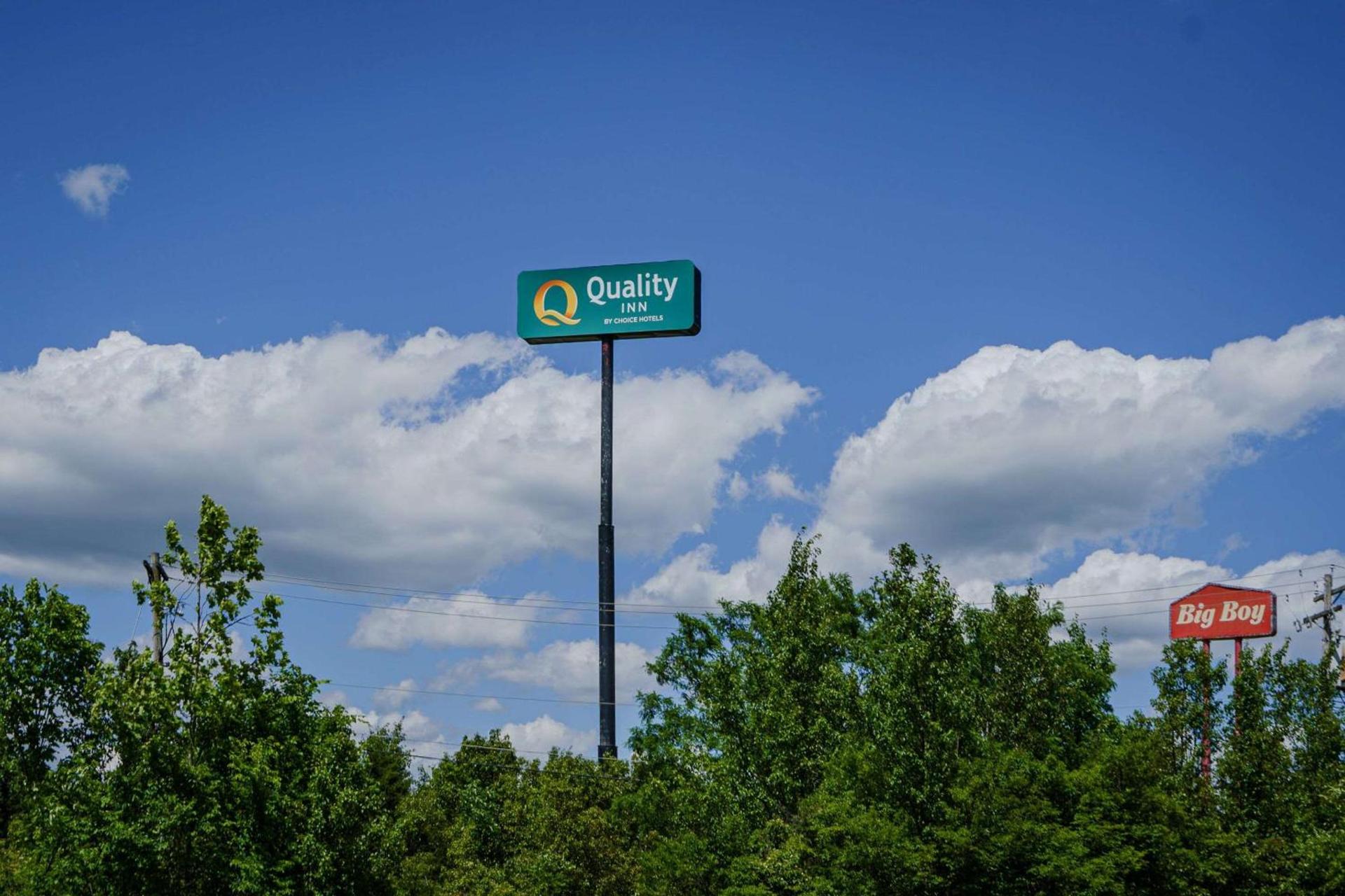 Quality Inn I-75 West Chester-North Cincinnati photo 9