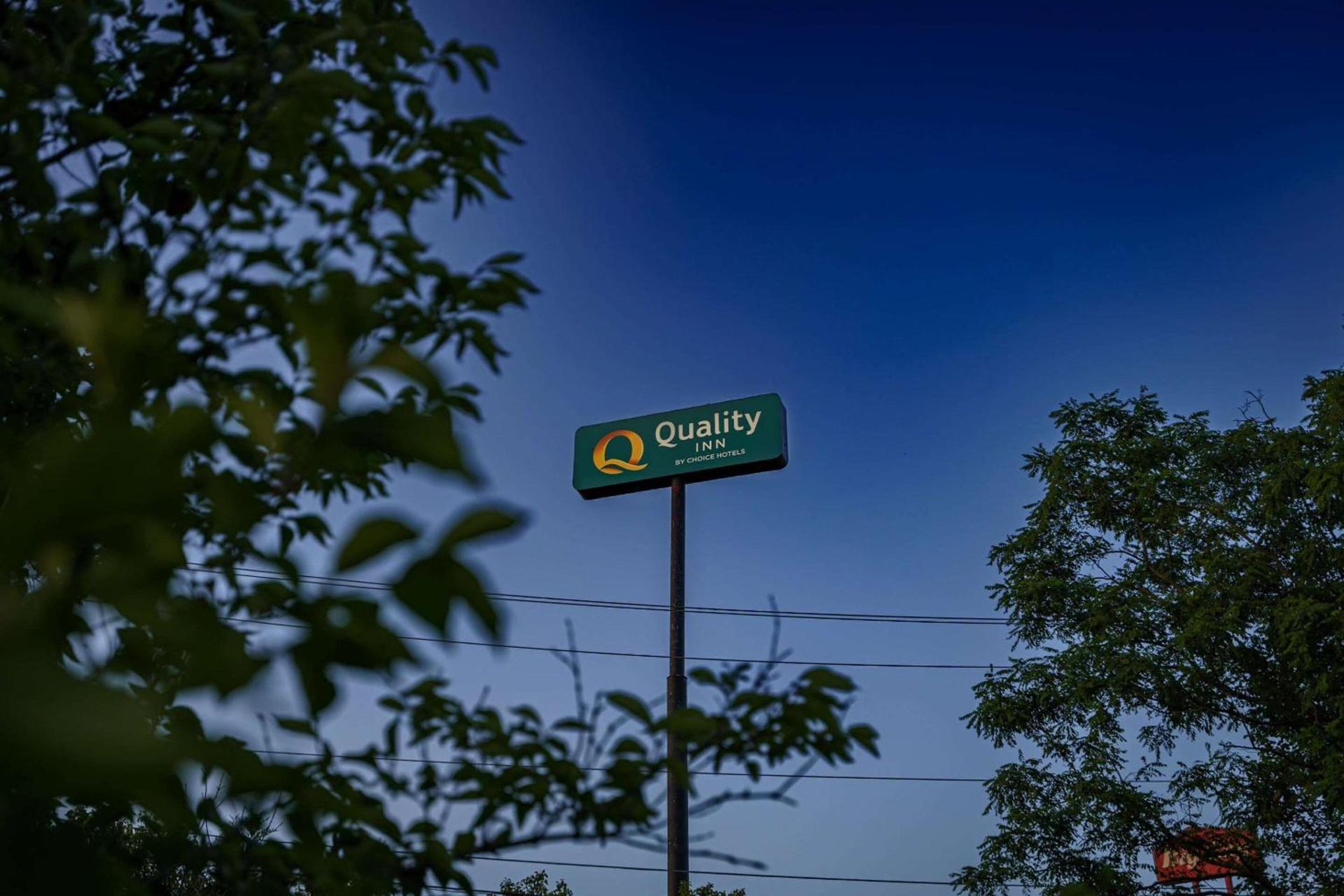 Quality Inn I-75 West Chester-North Cincinnati photo 10