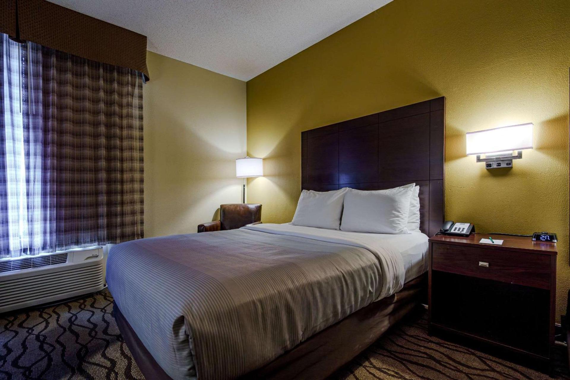 Quality Inn I-75 West Chester-North Cincinnati photo 18