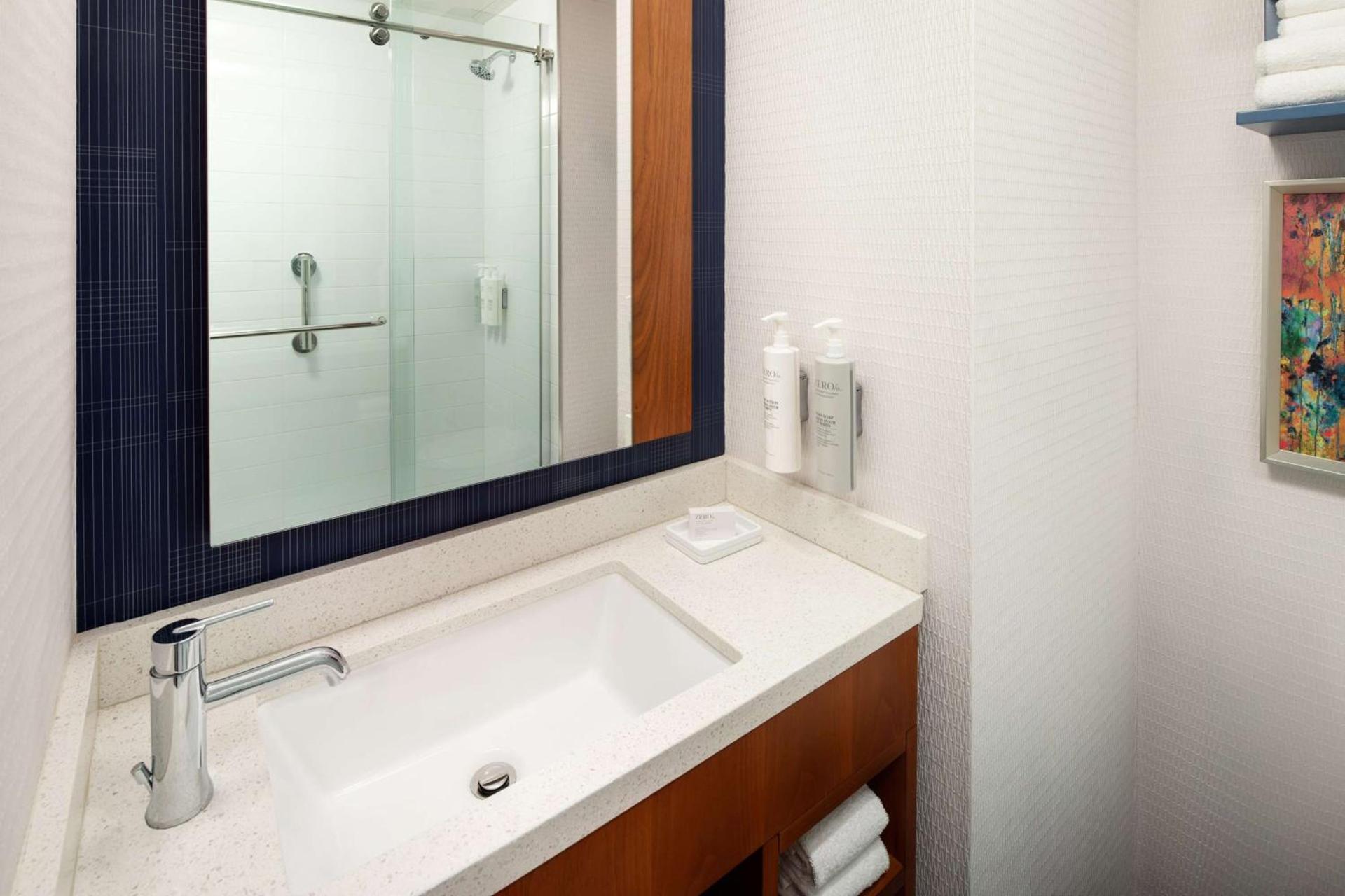 Hampton Inn by Hilton New York Times Square photo 16