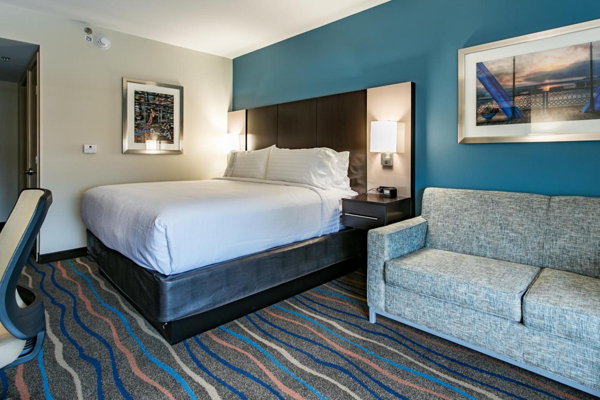 Holiday Inn & Suites Chattanooga Downtown by IHG photo 6