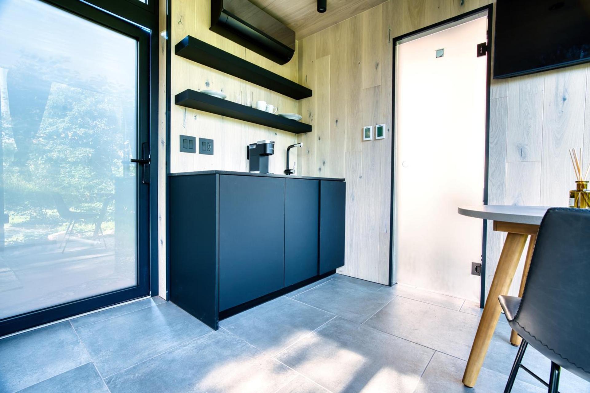 The Haüs Windham - Spacious Suites, Hot Tub, Mountain Views! photo 51