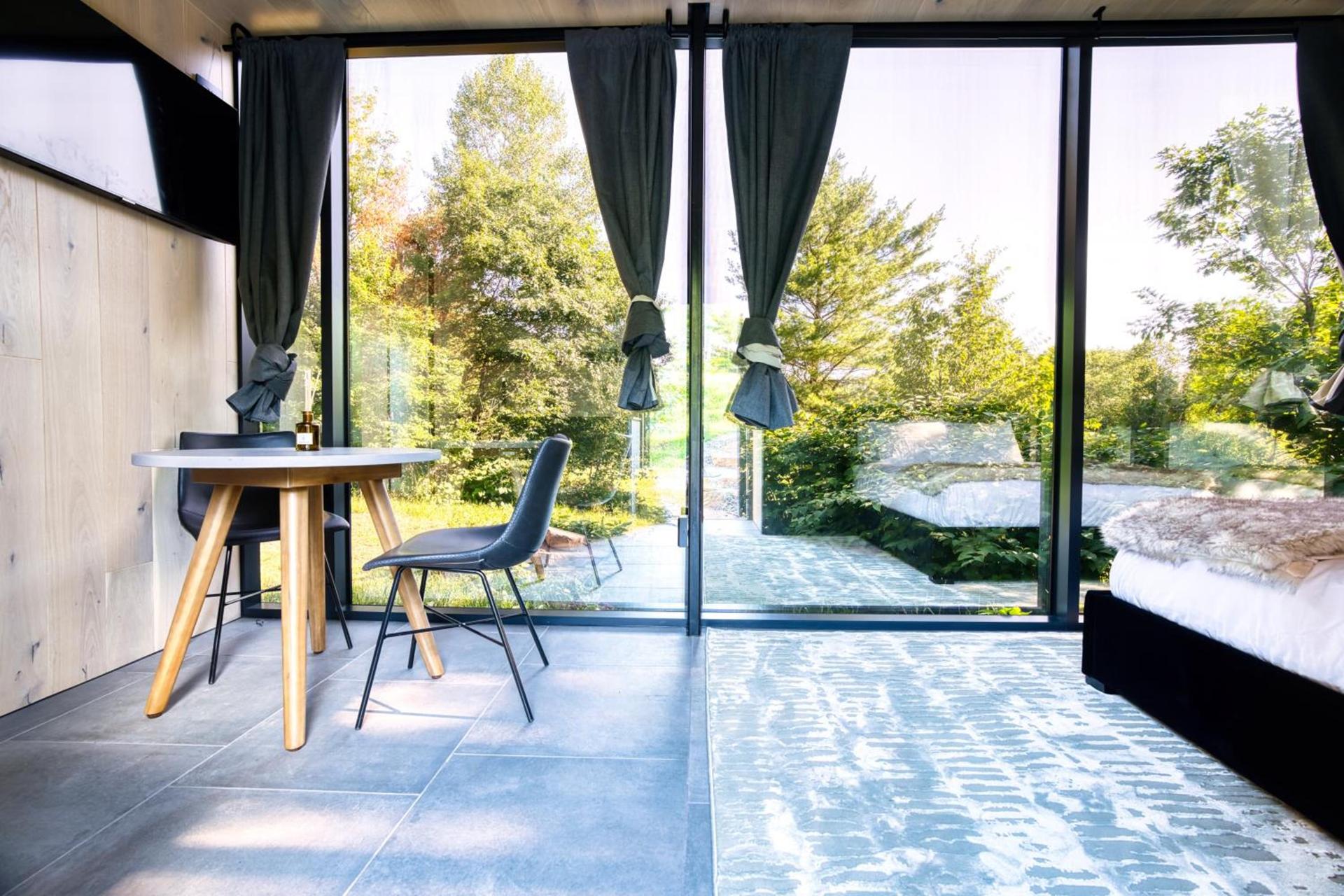 The Haüs Windham - Spacious Suites, Hot Tub, Mountain Views! photo 42