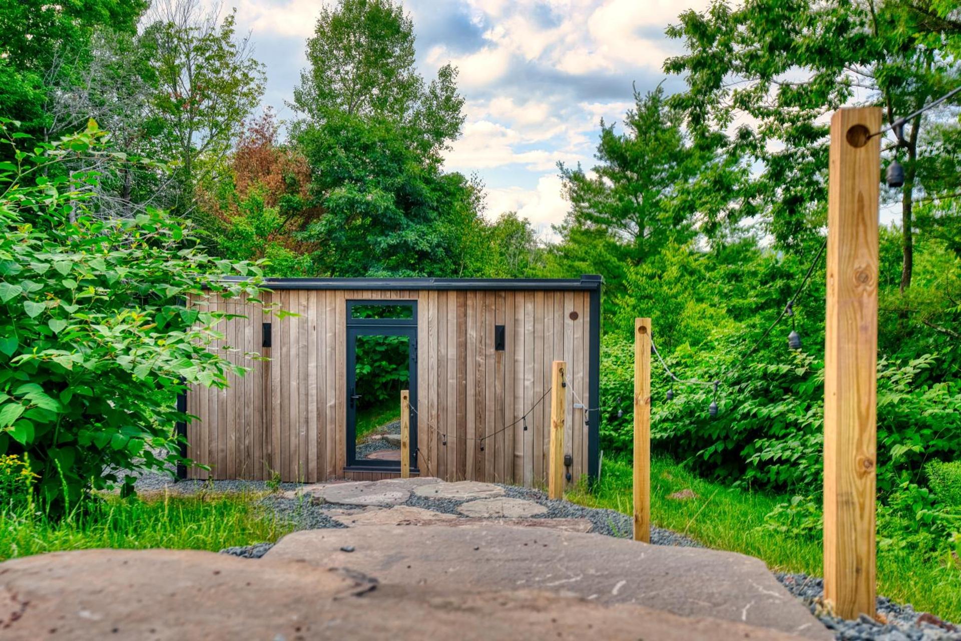 The Haüs Windham - Spacious Suites, Hot Tub, Mountain Views! photo 58