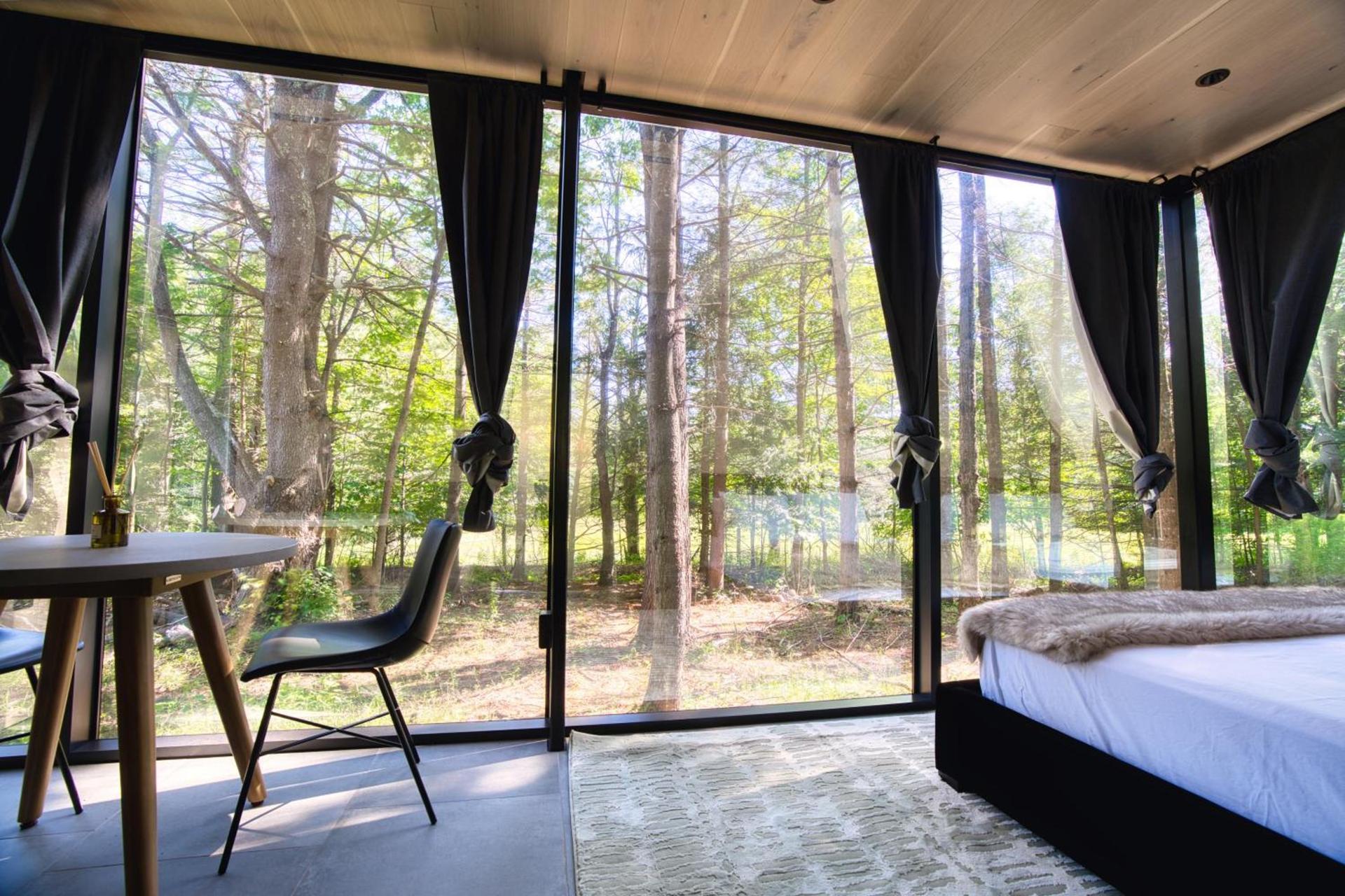The Haüs Windham - Spacious Suites, Hot Tub, Mountain Views! photo 30