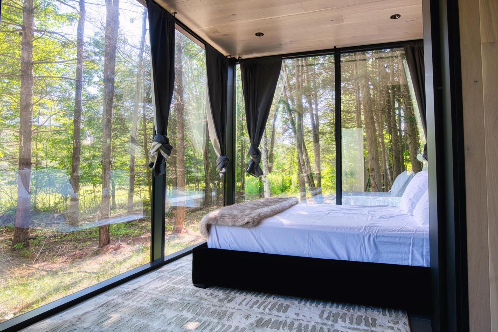 The Haüs Windham - Spacious Suites, Hot Tub, Mountain Views! photo 29