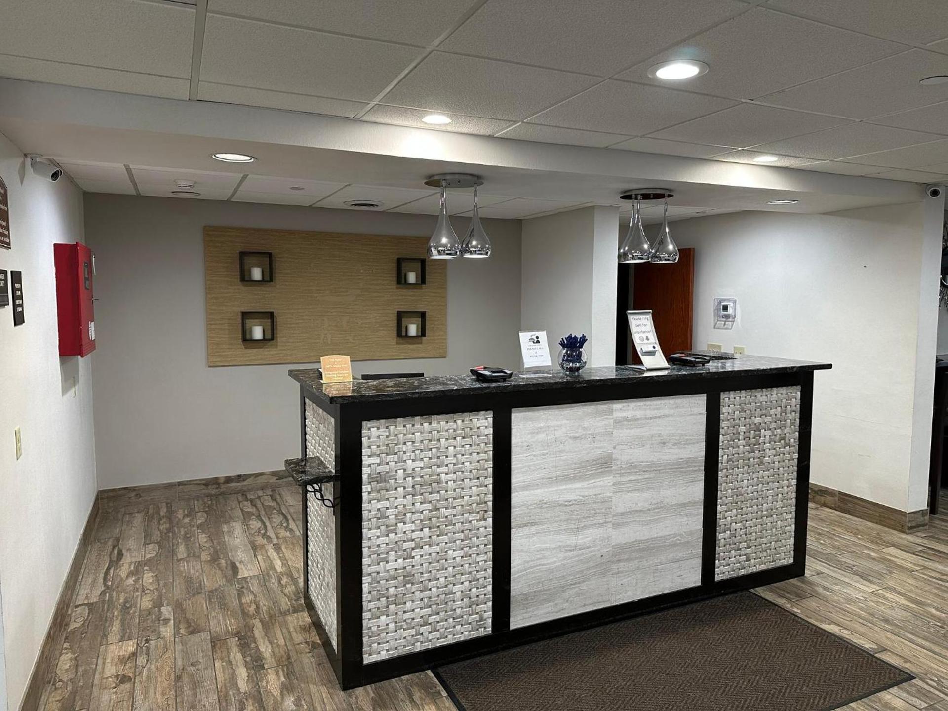 Holiday Inn Express & Suites Eden Prairie - Minneapolis by IHG photo 63