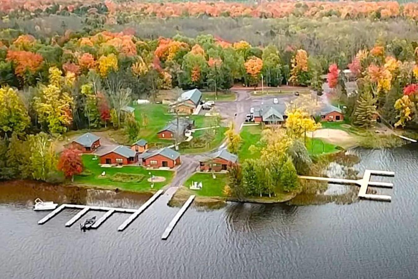 Lena's Northern Pines Resort photo 39