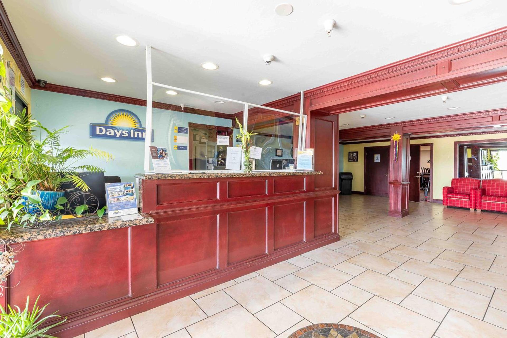 Days Inn by Wyndham Oklahoma City/Moore photo 13