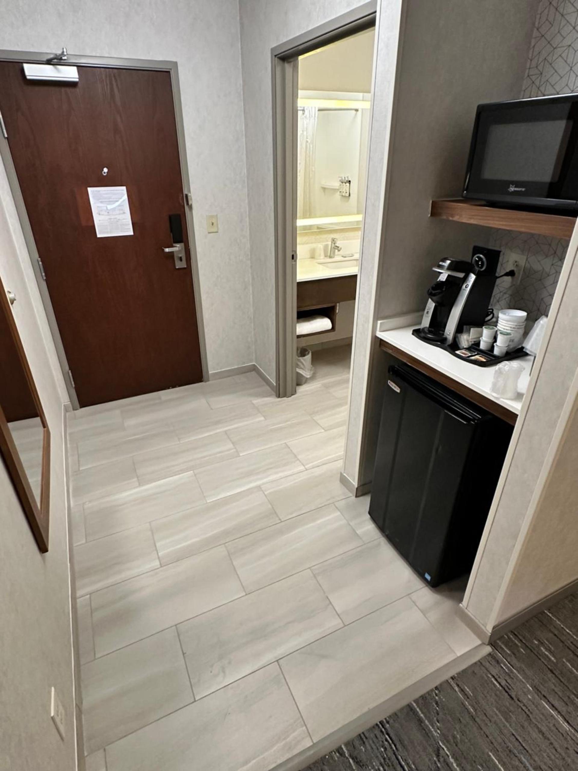 Holiday Inn Express Irondequoit by IHG photo 9