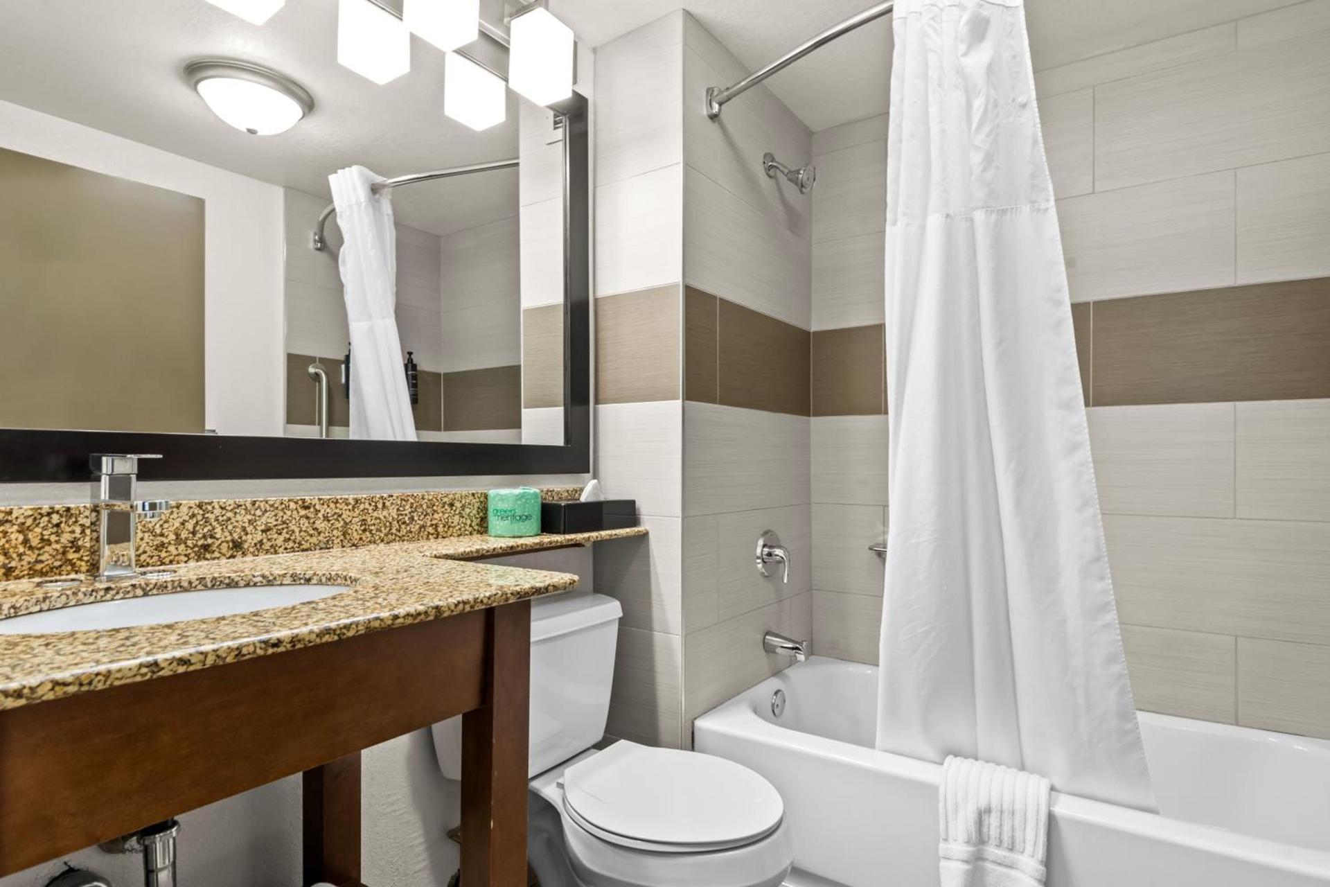 Hotel Concord Syracuse, an Ascend Collection Hotel photo 39