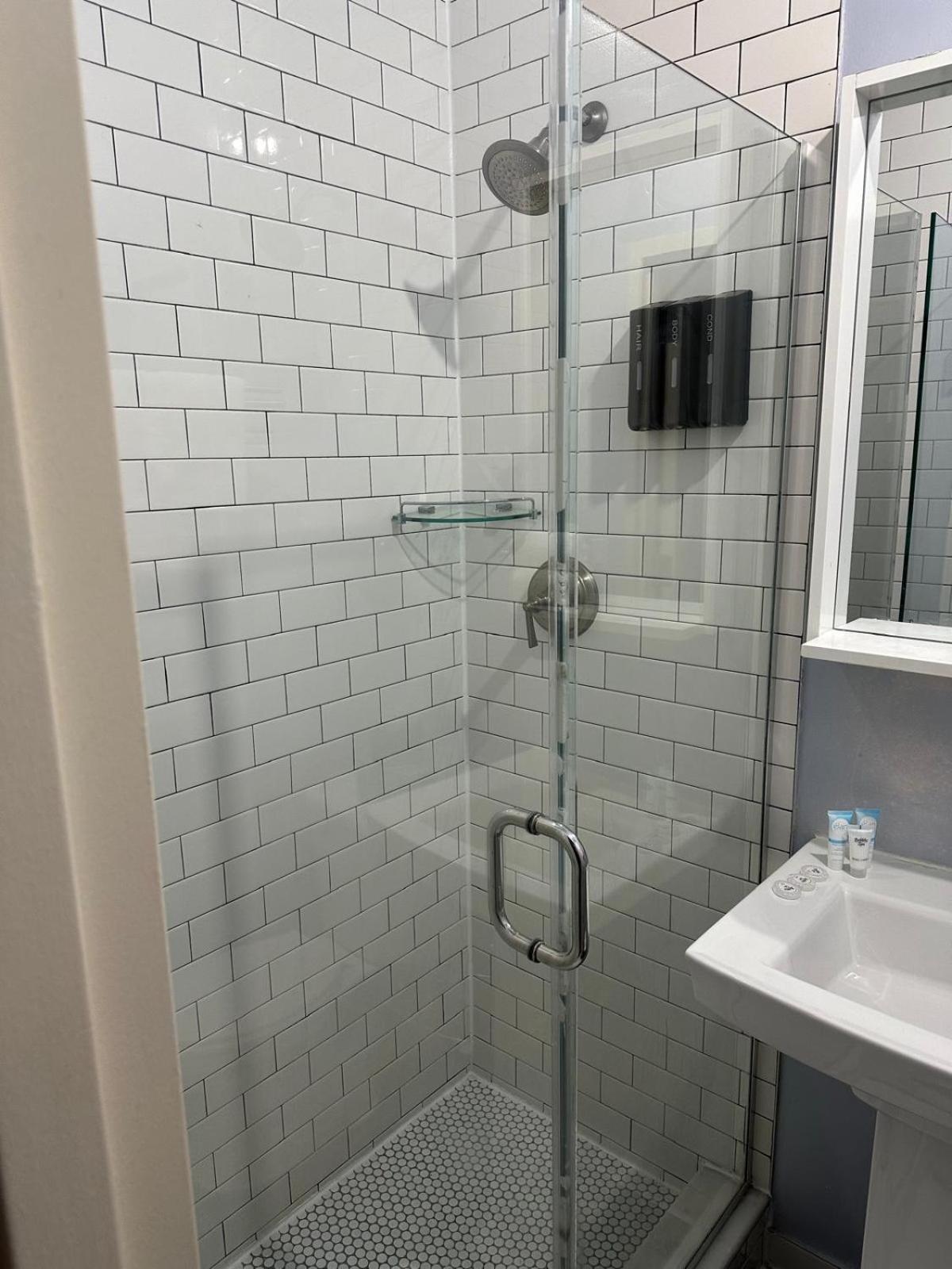 Essence hotel photo 6