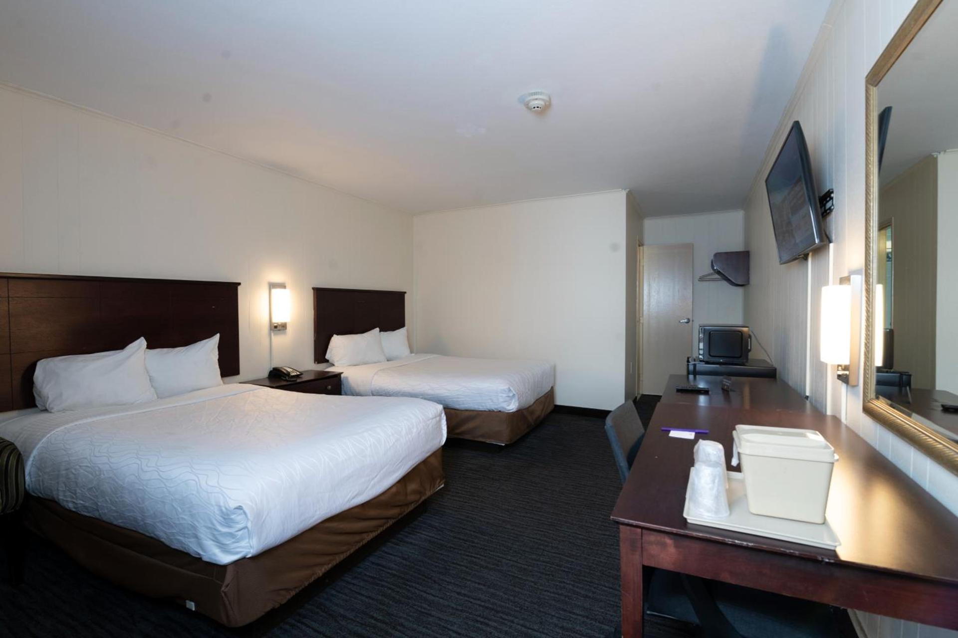 Knights Inn South Amboy photo 13