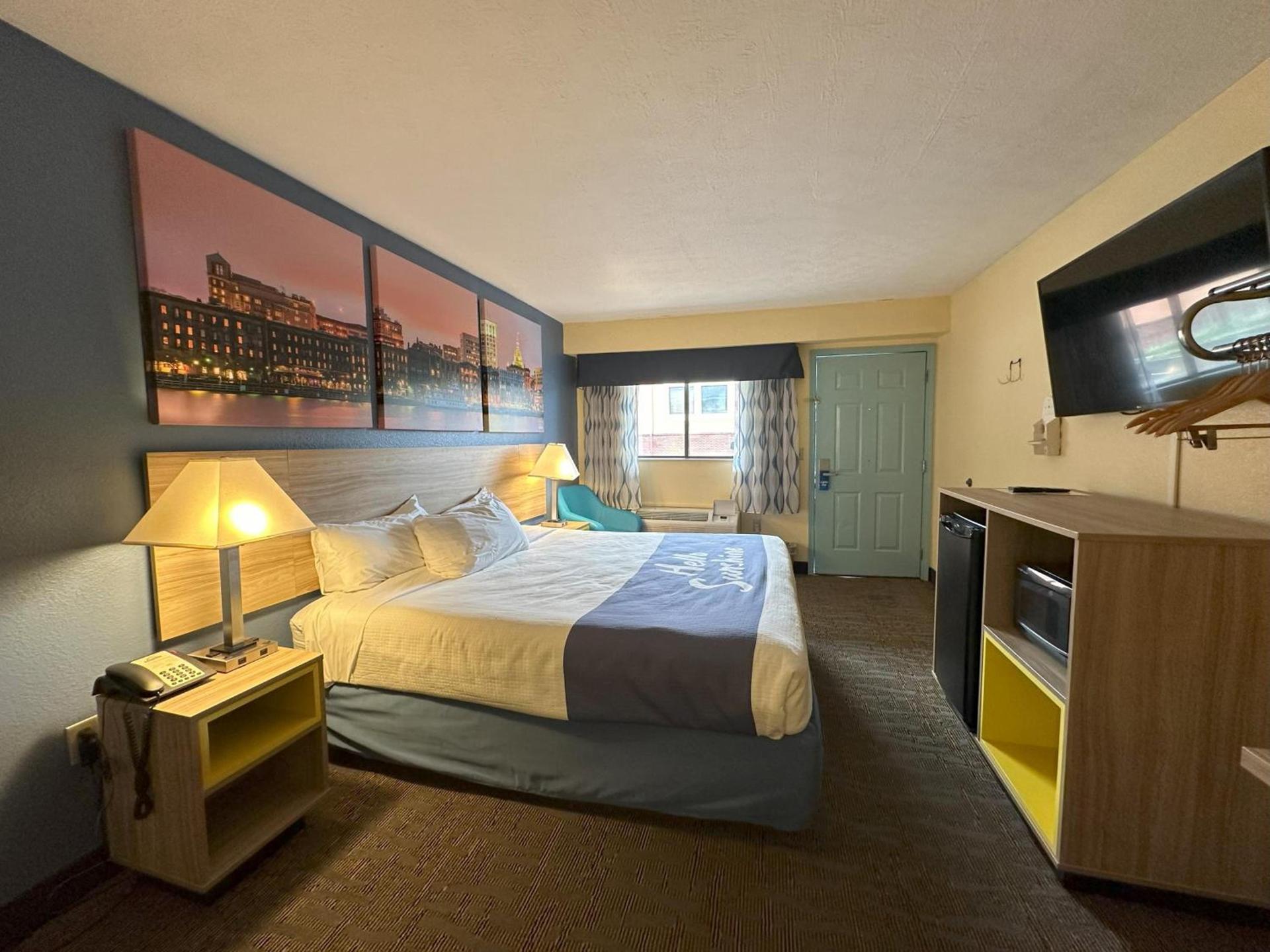 Days Inn by Wyndham Renfro Valley Mount Vernon photo 33