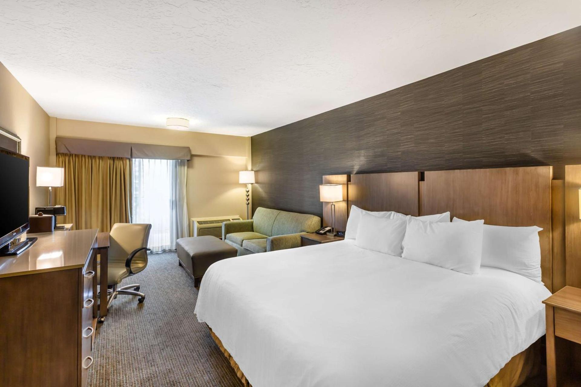 Best Western Plus Cotton Tree Inn photo 17