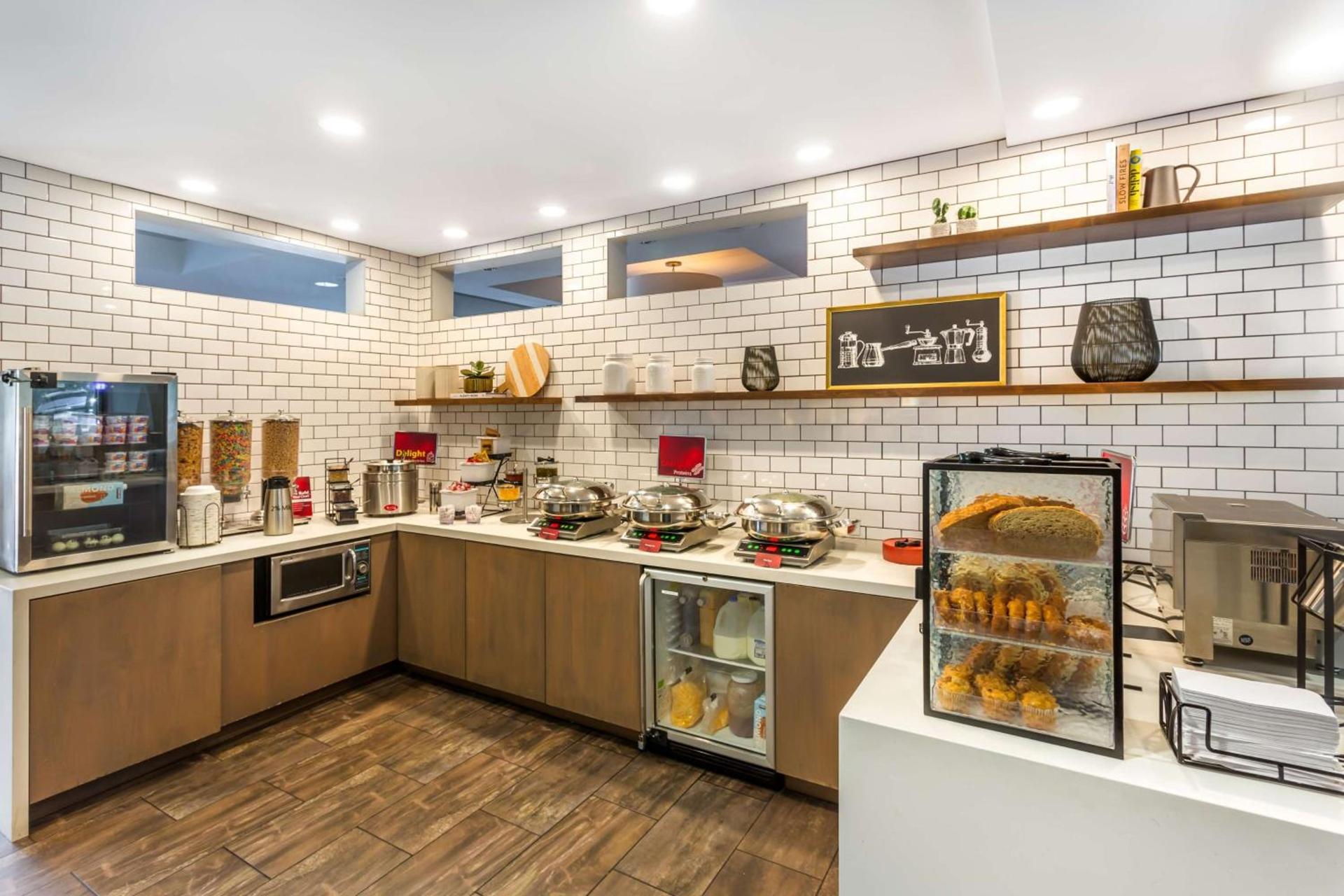 Best Western Plus Cotton Tree Inn photo 34