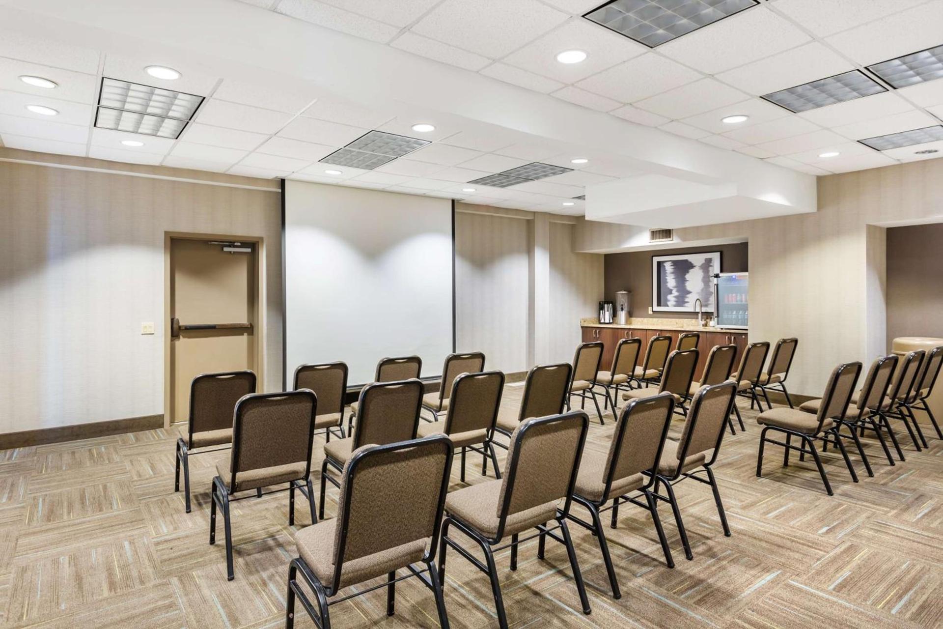 Best Western Plus Cotton Tree Inn photo 29