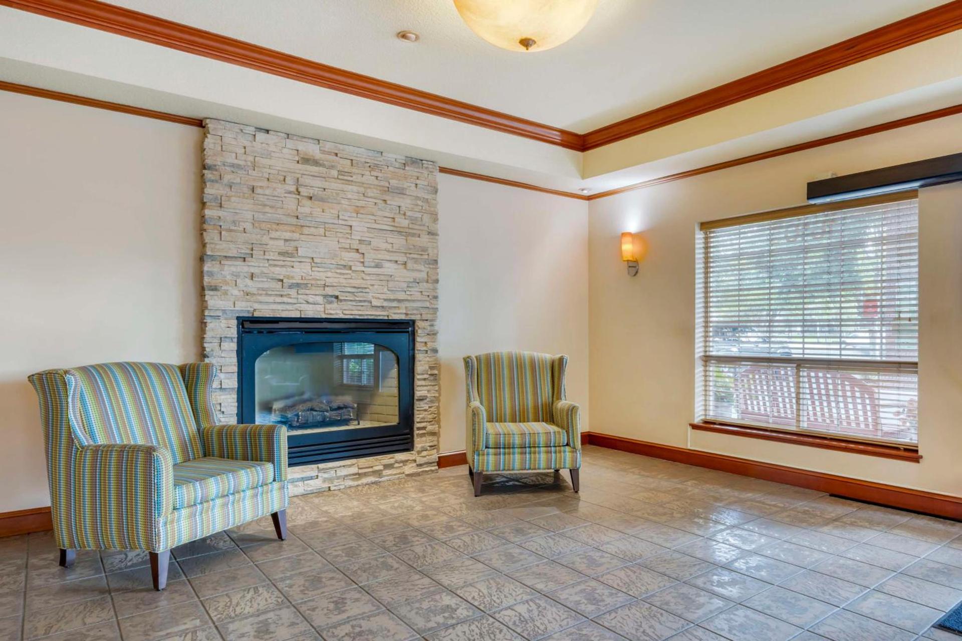 Best Western Plus Northwind Inn & Suites photo 22