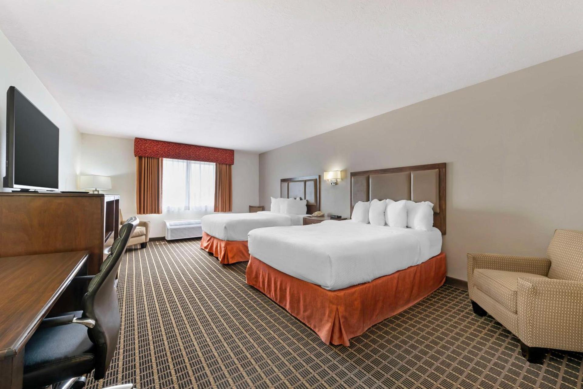 Best Western Plus Eagleridge Inn & Suites photo 34