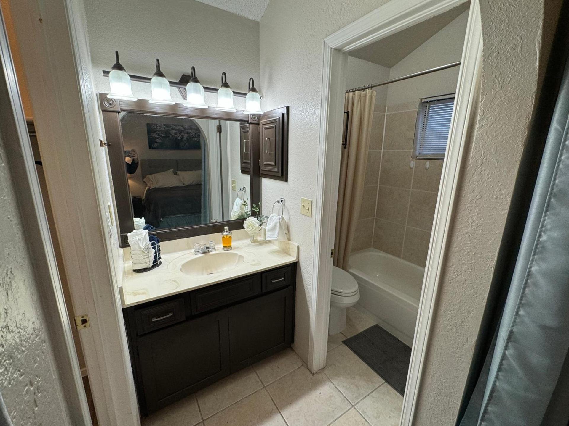 Comfort & Productivity Haven! photo 10